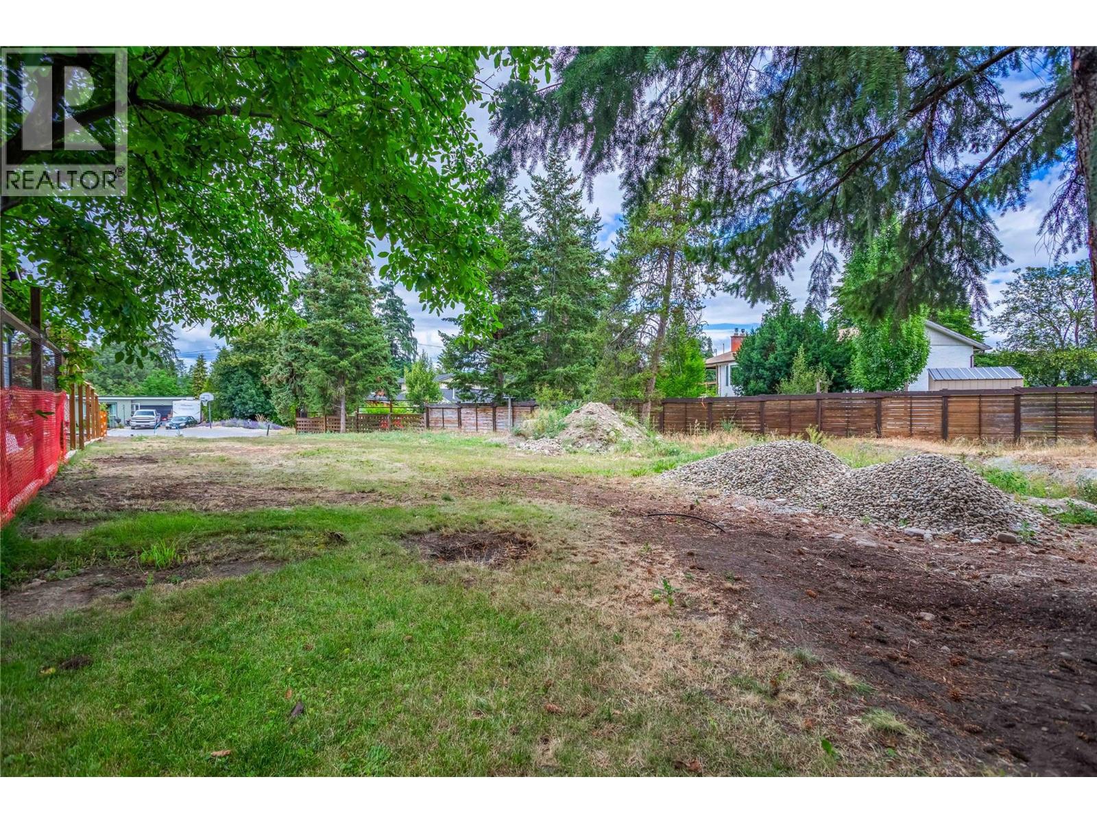 Proposed Lot Elm Road, Kelowna, British Columbia  V1W 1T8 - Photo 16 - 10371667