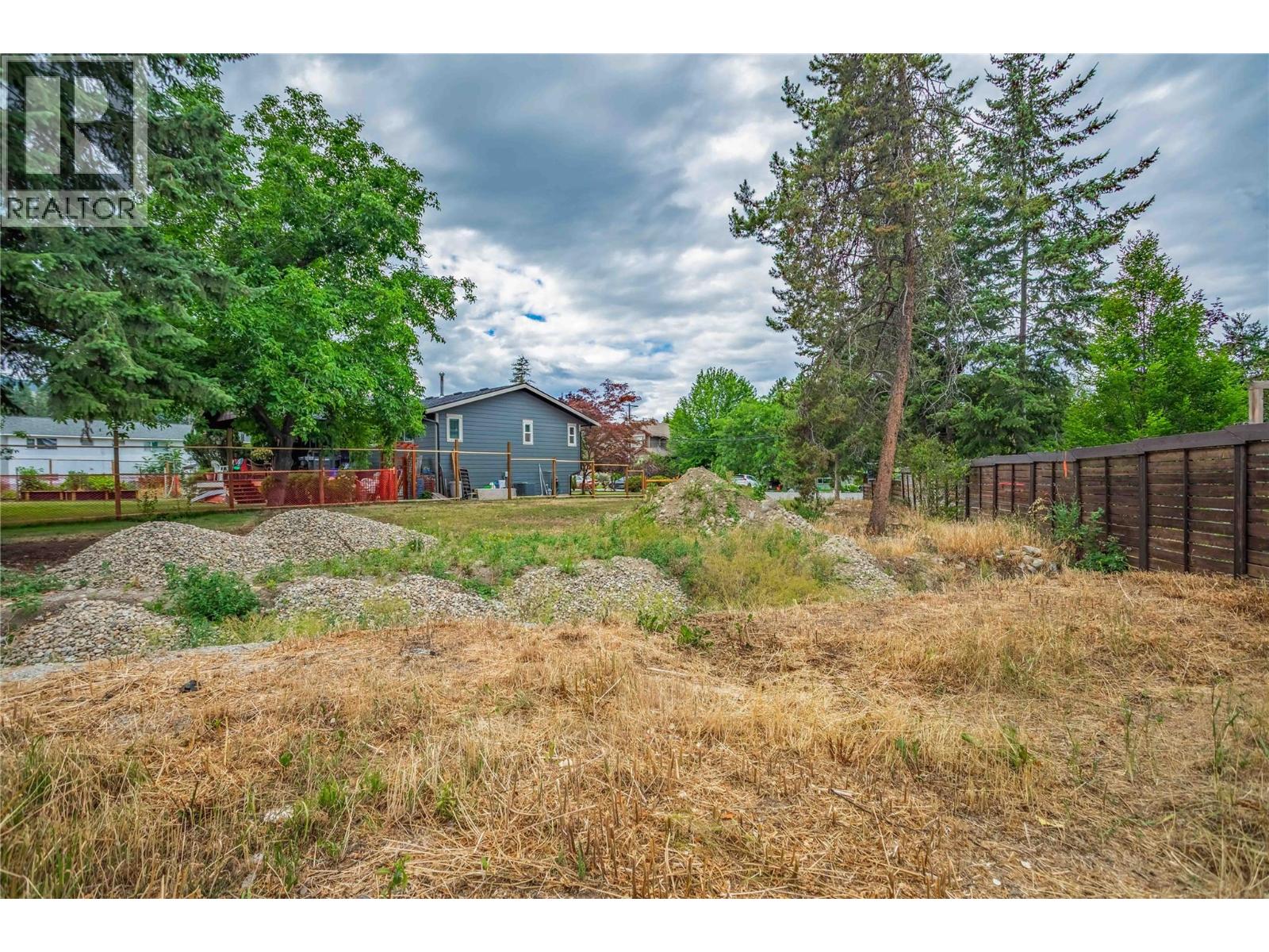 Proposed Lot Elm Road, Kelowna, British Columbia  V1W 1T8 - Photo 22 - 10371667