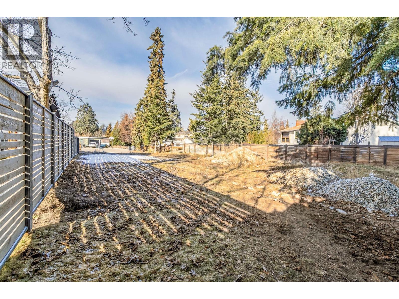 Proposed Lot Elm Road, Kelowna, British Columbia  V1W 1T8 - Photo 4 - 10371667