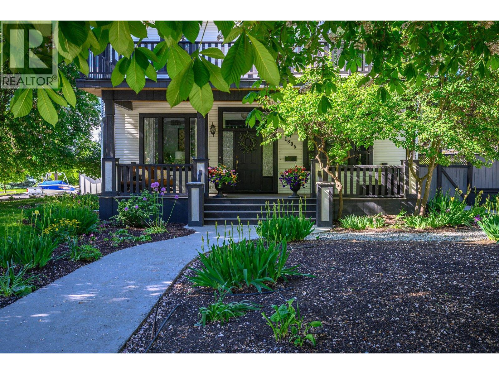 1805 32 Avenue, vernon, British Columbia