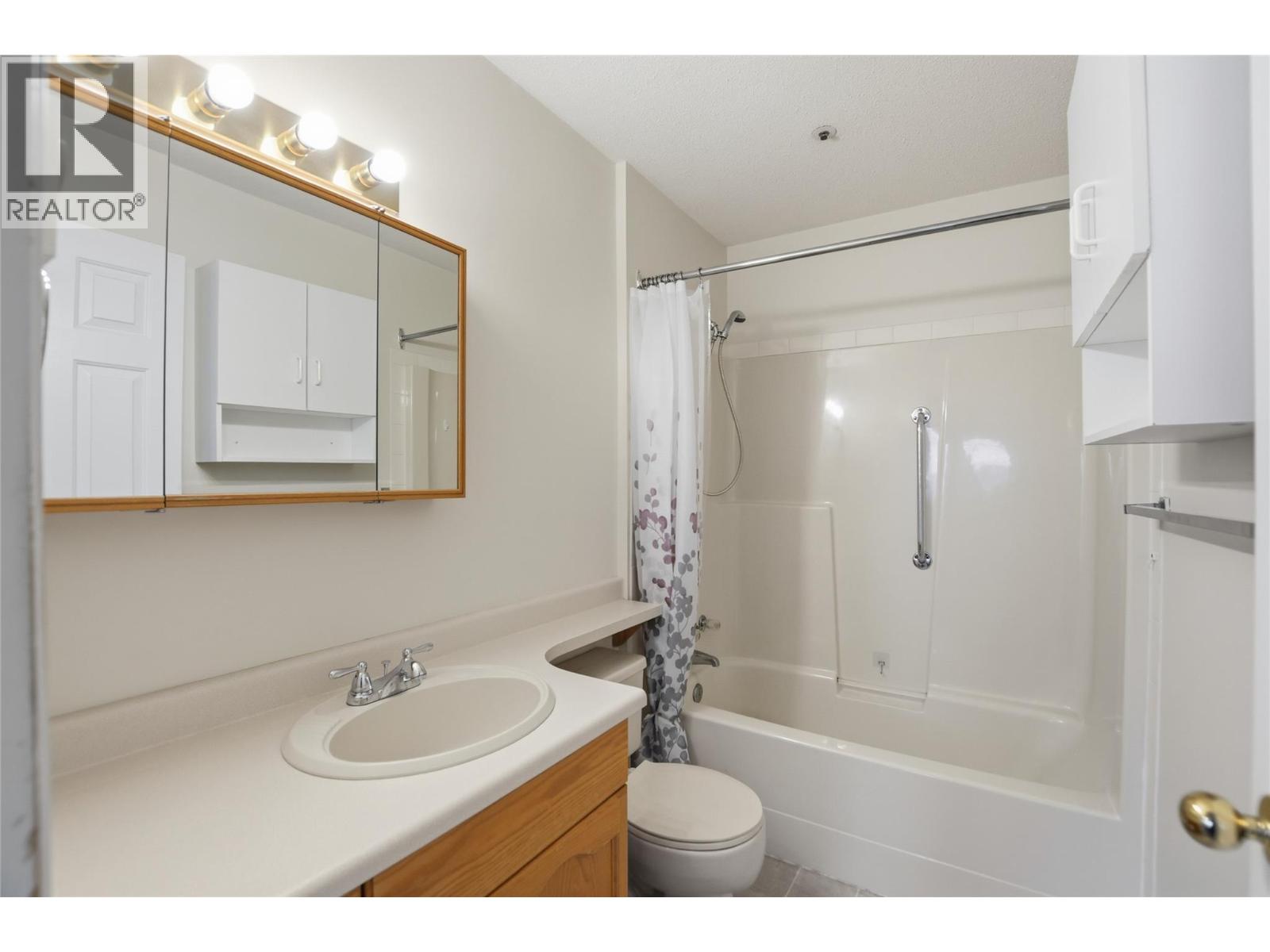 1445 Halifax Street Unit# 105, Penticton, British Columbia  V2A 8M8 - Photo 14 - 10371460