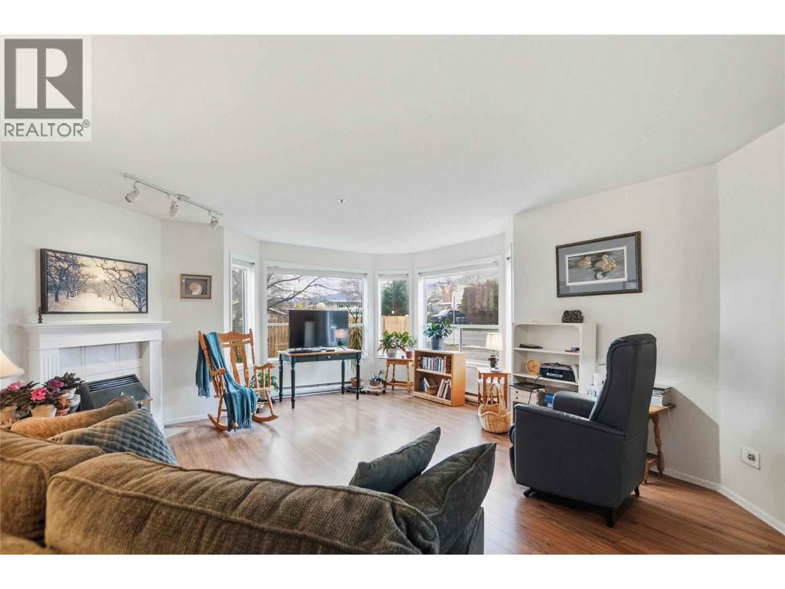 1445 Halifax Street Unit# 105, Penticton, British Columbia  V2A 8M8 - Photo 3 - 10371460