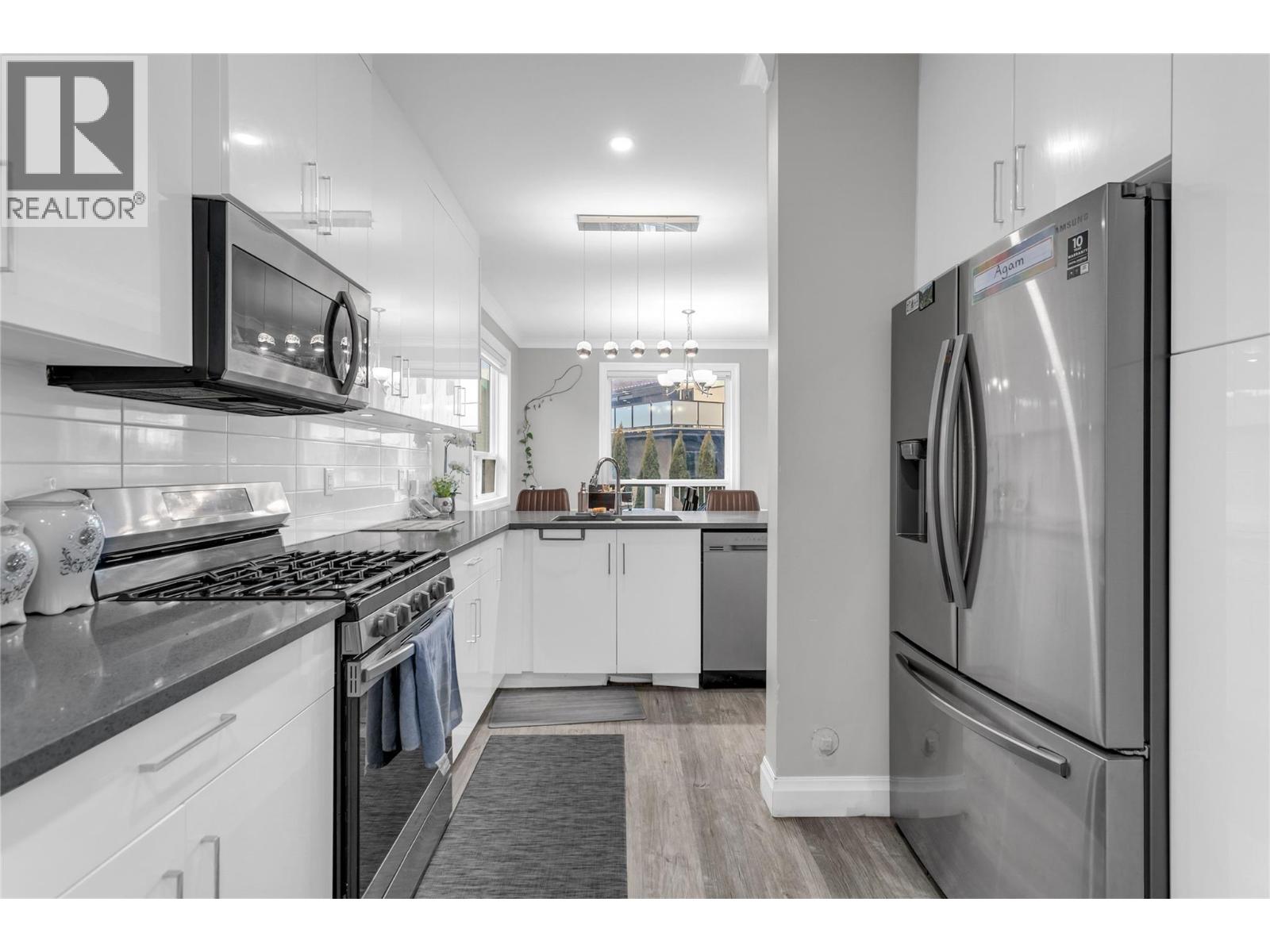 148 Summerhill Place, Kelowna, British Columbia  V1V 1T6 - Photo 10 - 10371576