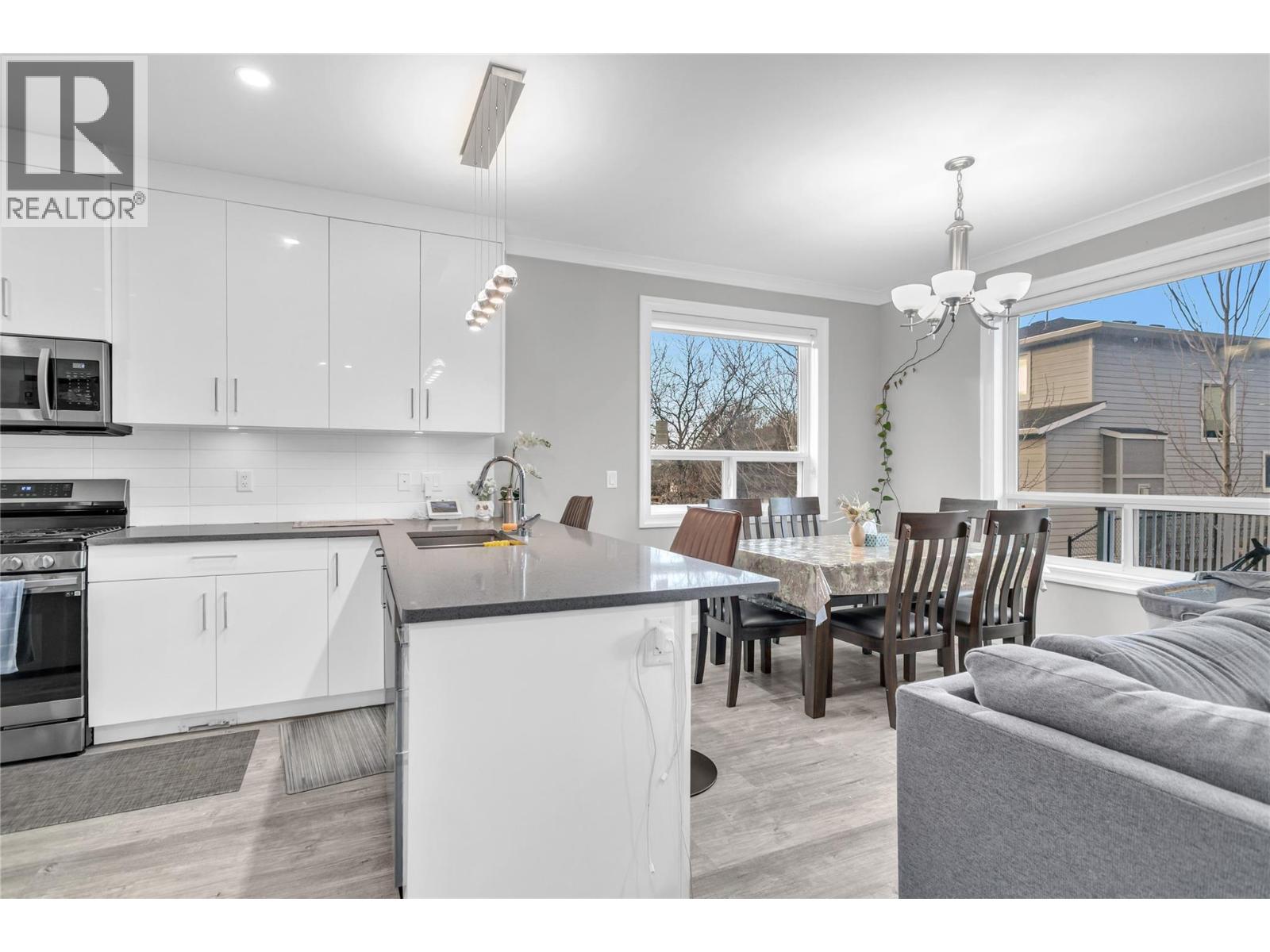 148 Summerhill Place, Kelowna, British Columbia  V1V 1T6 - Photo 7 - 10371576