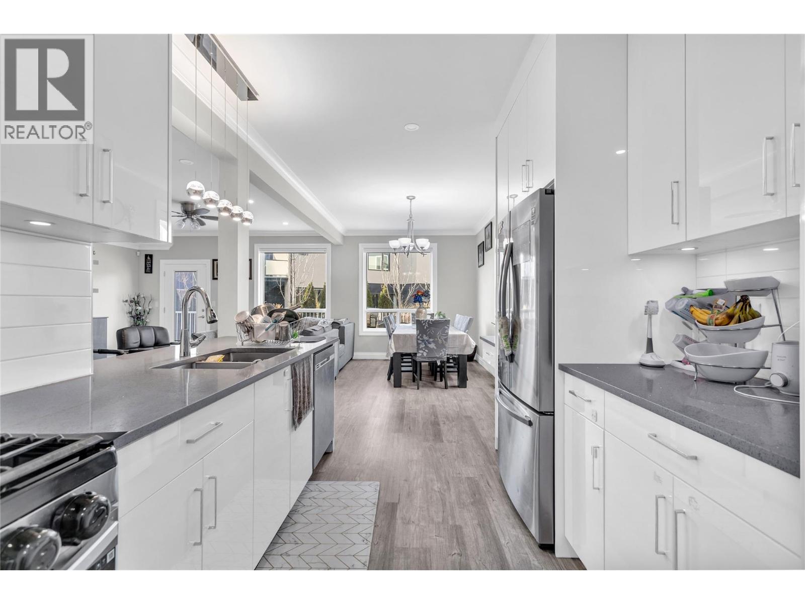 146 Summerhill Place, Kelowna, British Columbia  V1V 1T6 - Photo 10 - 10370773