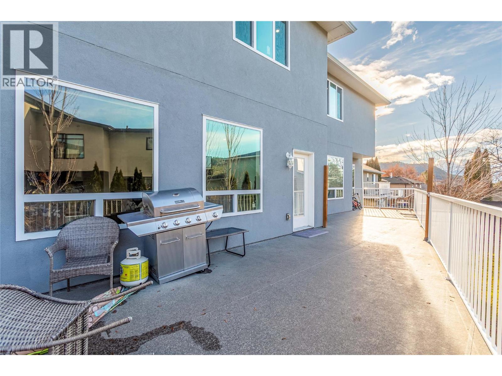 146 Summerhill Place, Kelowna, British Columbia  V1V 1T6 - Photo 7 - 10370773