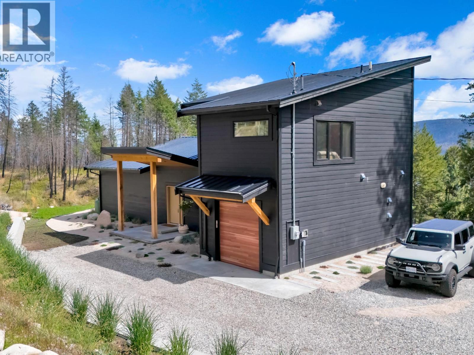 9485 Houghton Road, Fintry, British Columbia  V1T 7Z3 - Photo 3 - 10371836