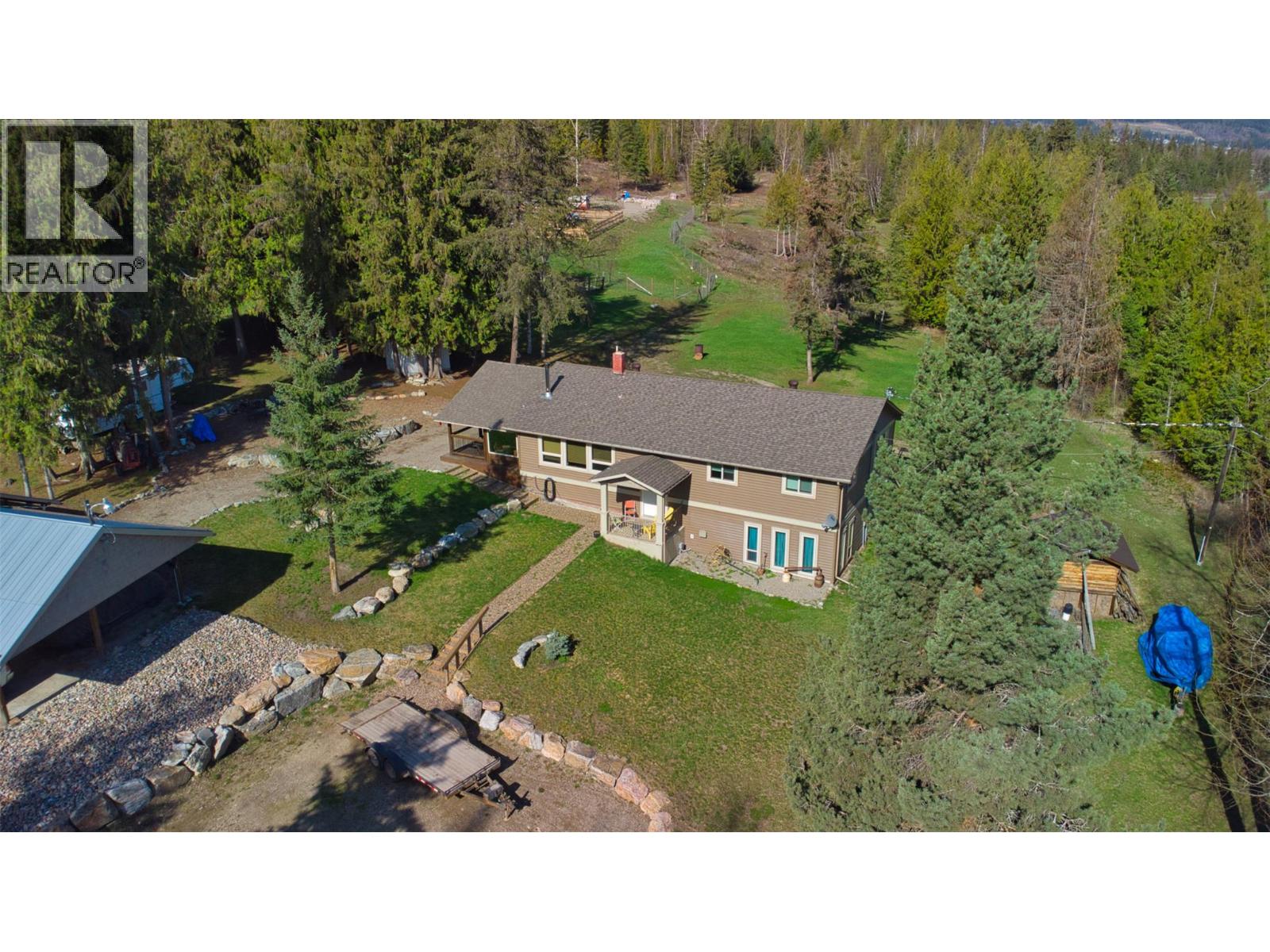 348 Creighton Valley Road, Lumby, British Columbia  V0E 2G1 - Photo 2 - 10371784