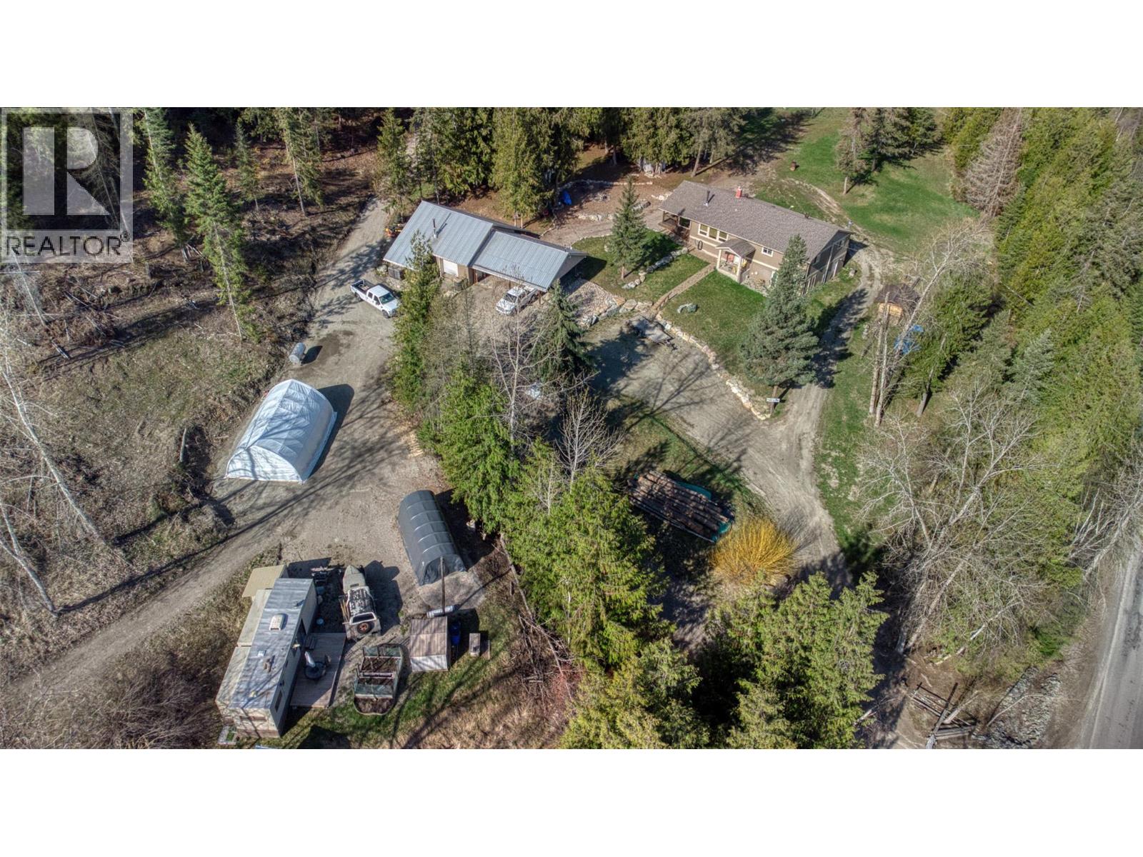 348 Creighton Valley Road, Lumby, British Columbia  V0E 2G1 - Photo 6 - 10371784