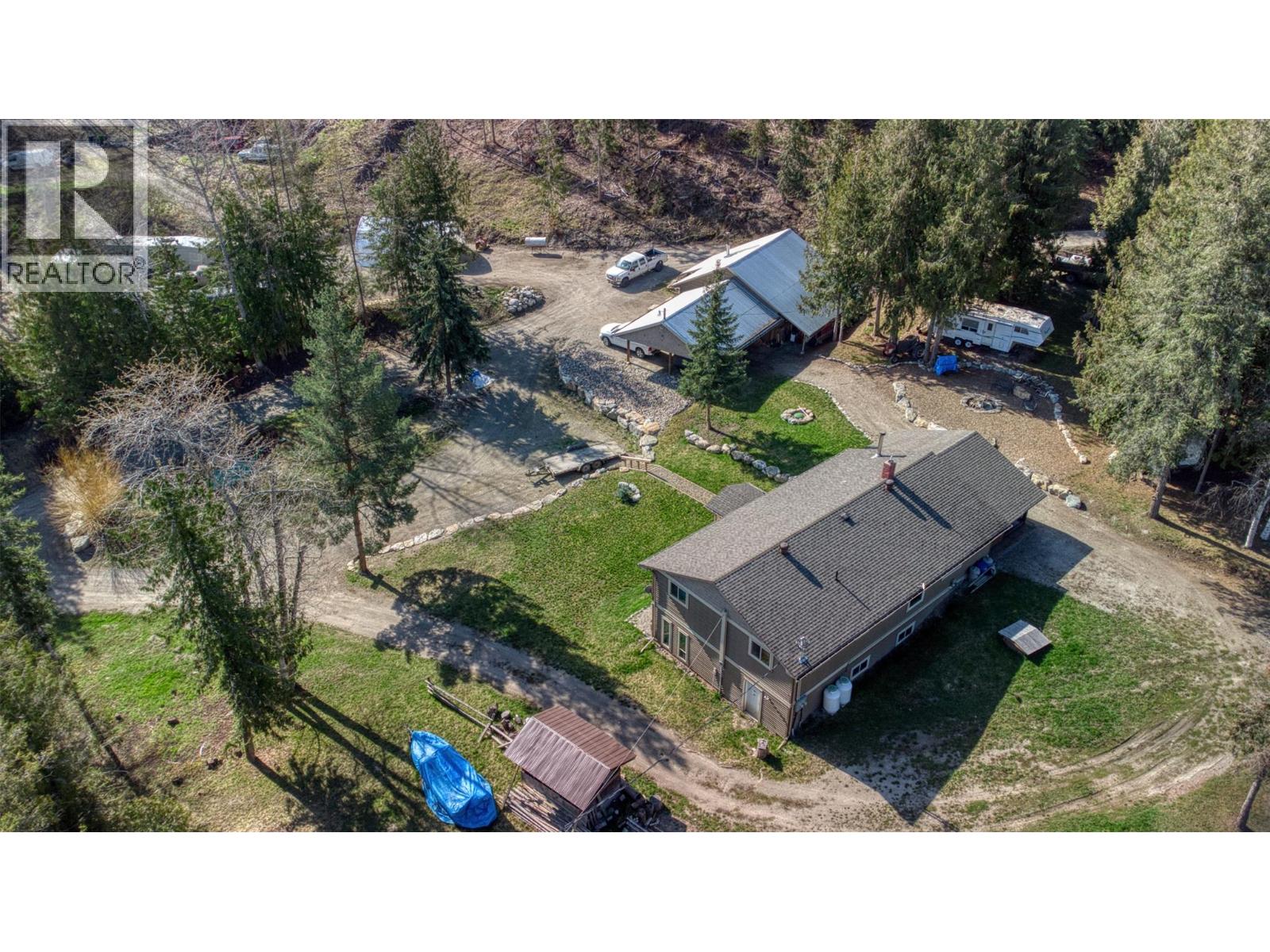 348 Creighton Valley Road, Lumby, British Columbia  V0E 2G1 - Photo 7 - 10371784