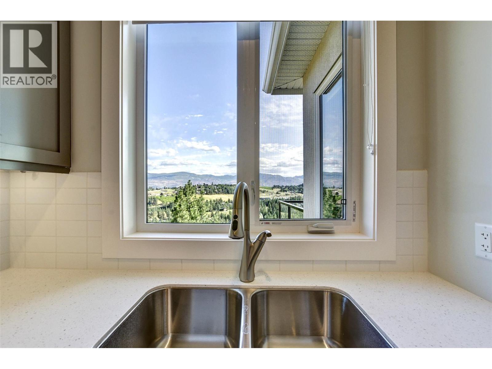 1051 Aurora Heights, West Kelowna, British Columbia  V1Z 4B2 - Photo 12 - 10371873