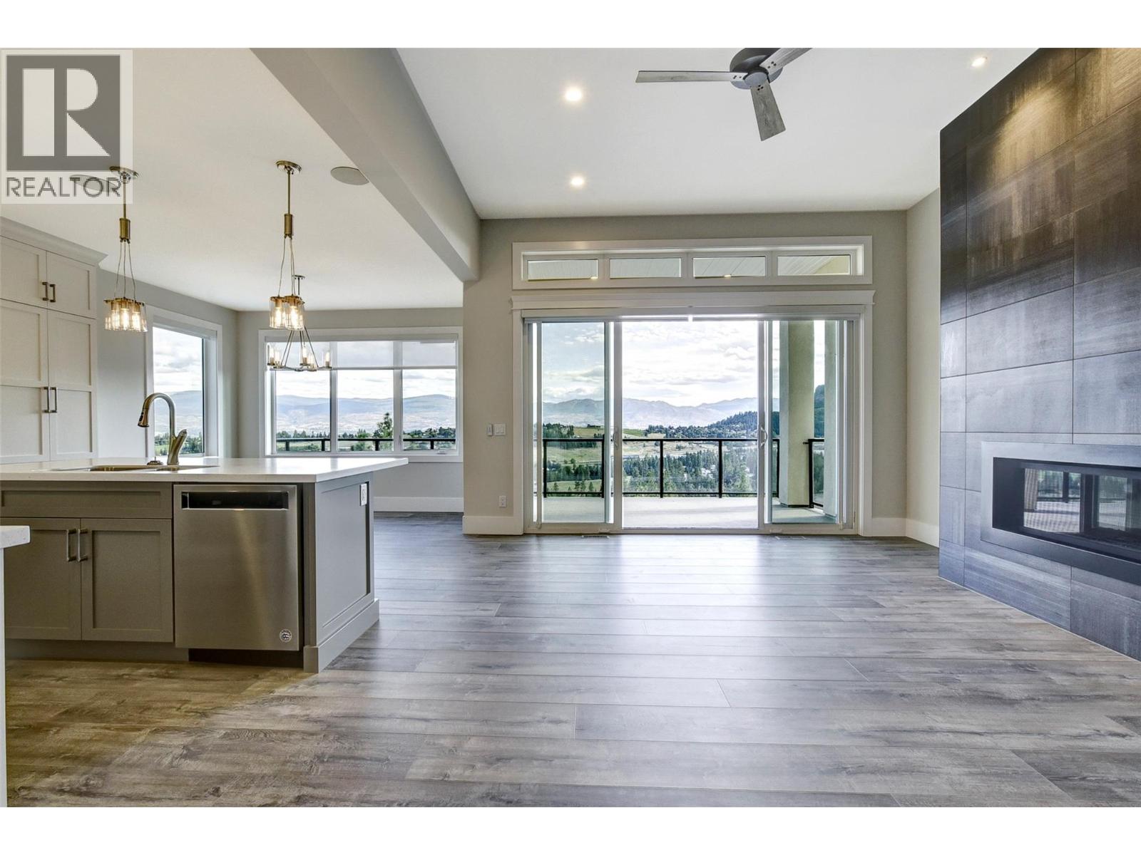 1051 Aurora Heights, West Kelowna, British Columbia  V1Z 4B2 - Photo 3 - 10371873