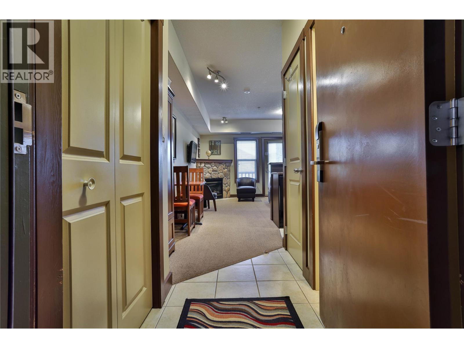 1500 Mcdonald Avenue Unit# 305, Fernie, British Columbia  V0B 1M1 - Photo 5 - 10371957