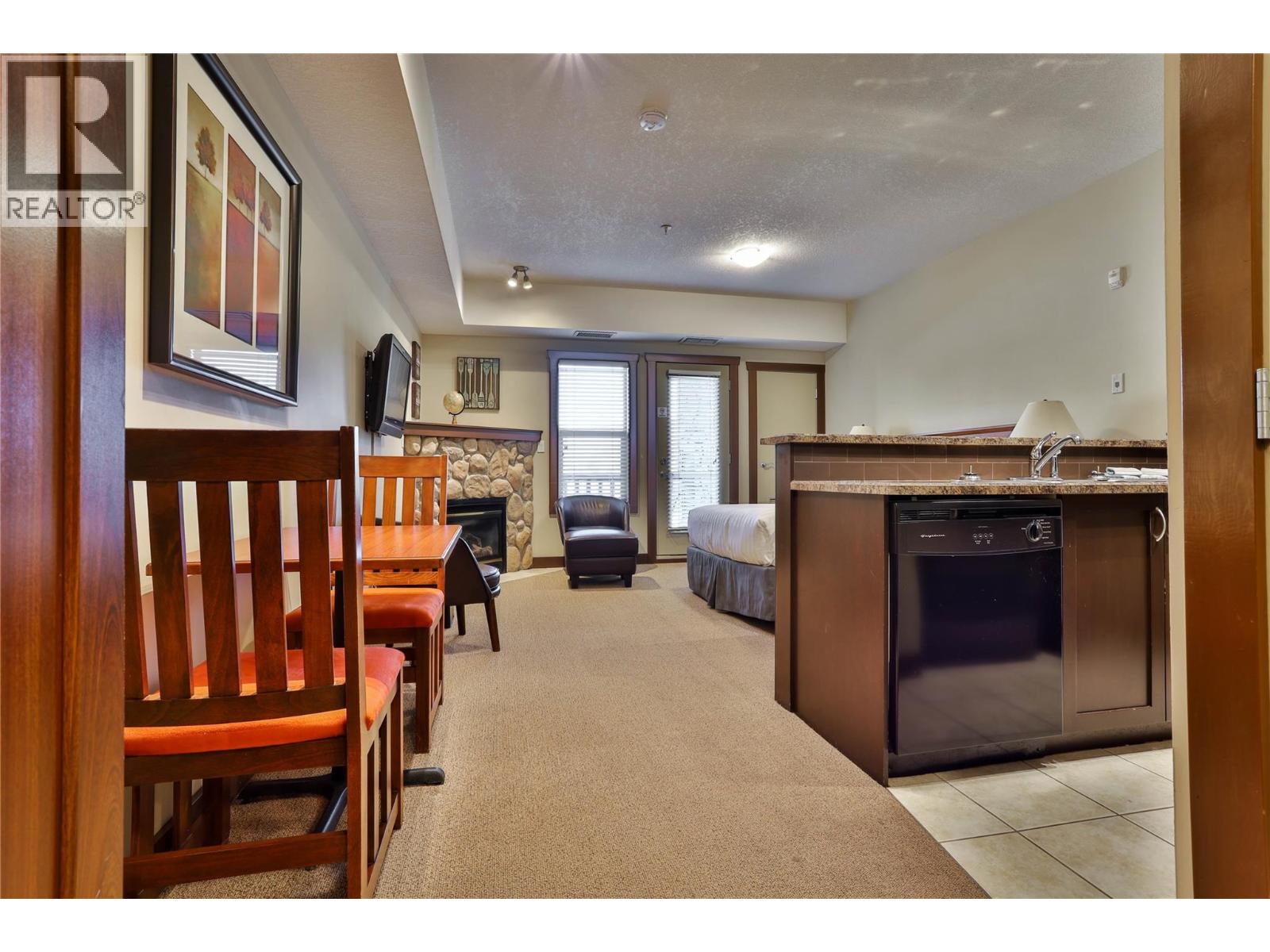 1500 Mcdonald Avenue Unit# 305, Fernie, British Columbia  V0B 1M1 - Photo 6 - 10371957