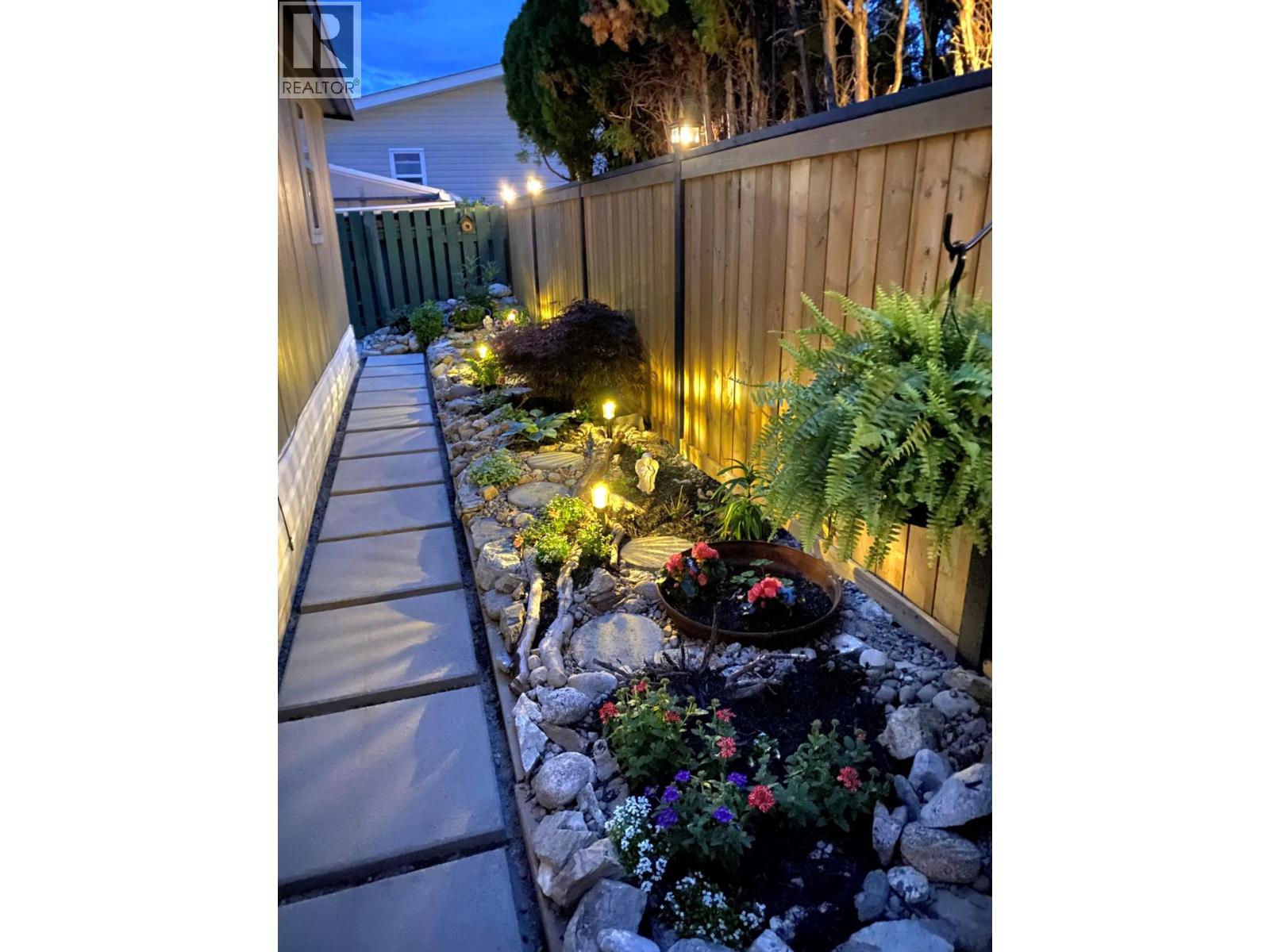 98 Okanagan Avenue Unit# 47, Penticton, British Columbia  V2A 3J5 - Photo 5 - 10372007