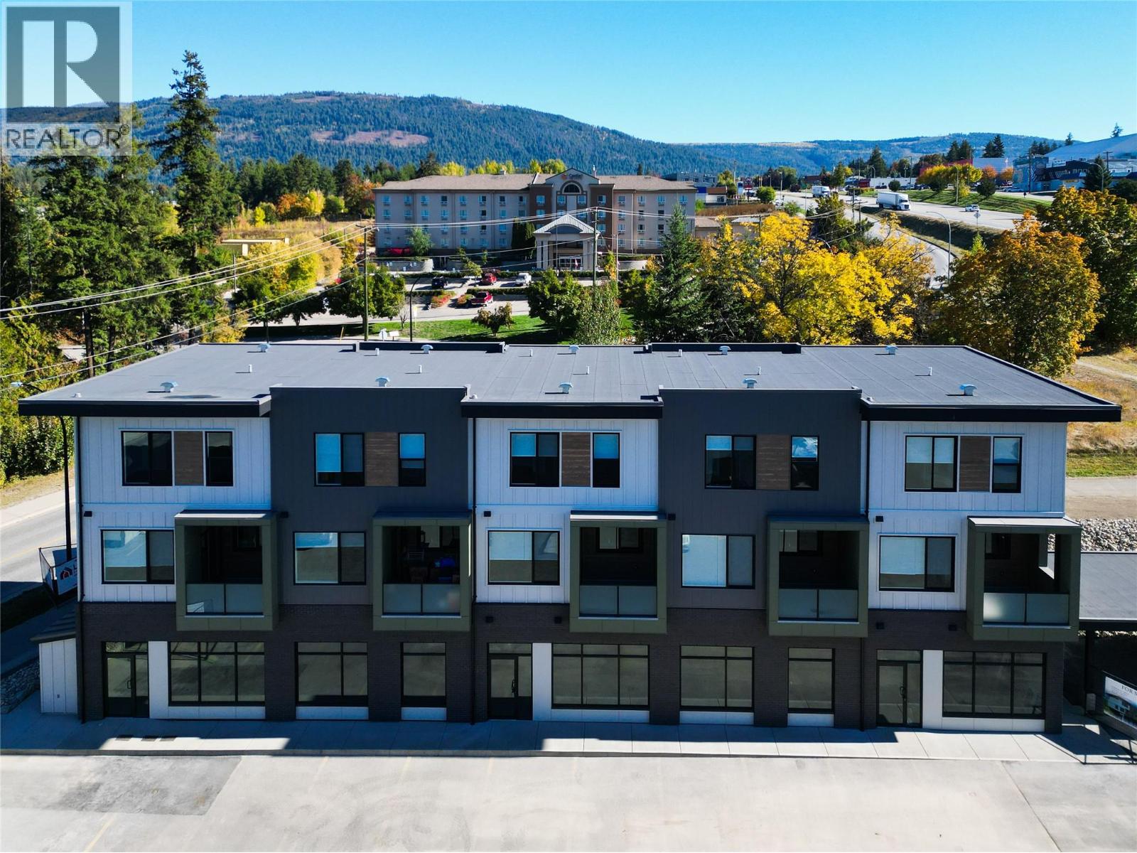 2110 11 Avenue Ne Unit# B103, Salmon Arm, British Columbia  V1E 2J4 - Photo 3 - 10371935
