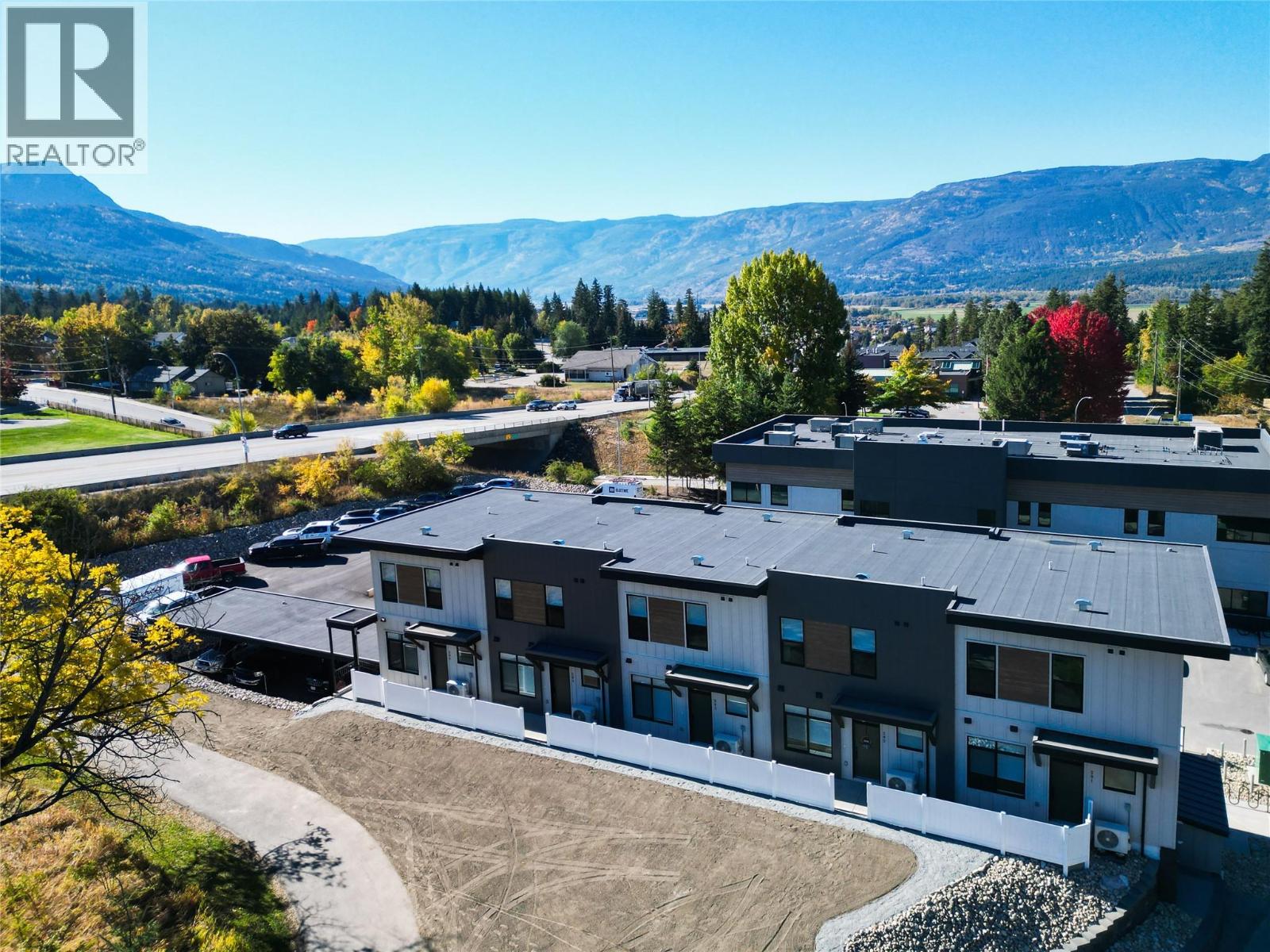 2110 11 Avenue Ne Unit# B103, Salmon Arm, British Columbia  V1E 2J4 - Photo 4 - 10371935