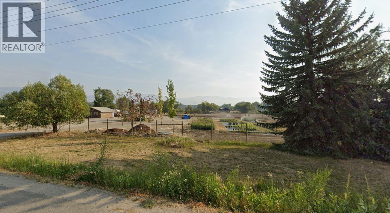 3740 Casorso Road, Kelowna, British Columbia  V1W 4M8 - Photo 2 - 10370971