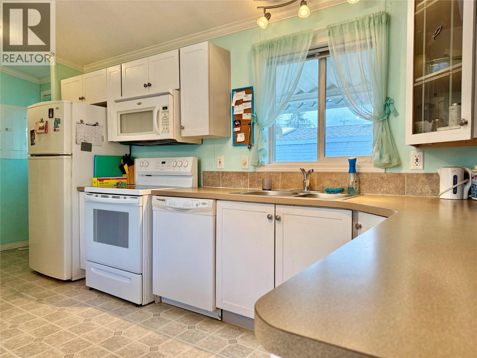 7225 Boundary Drive Unit# 8, Grand Forks, British Columbia  V0H 1V0 - Photo 6 - 10371879