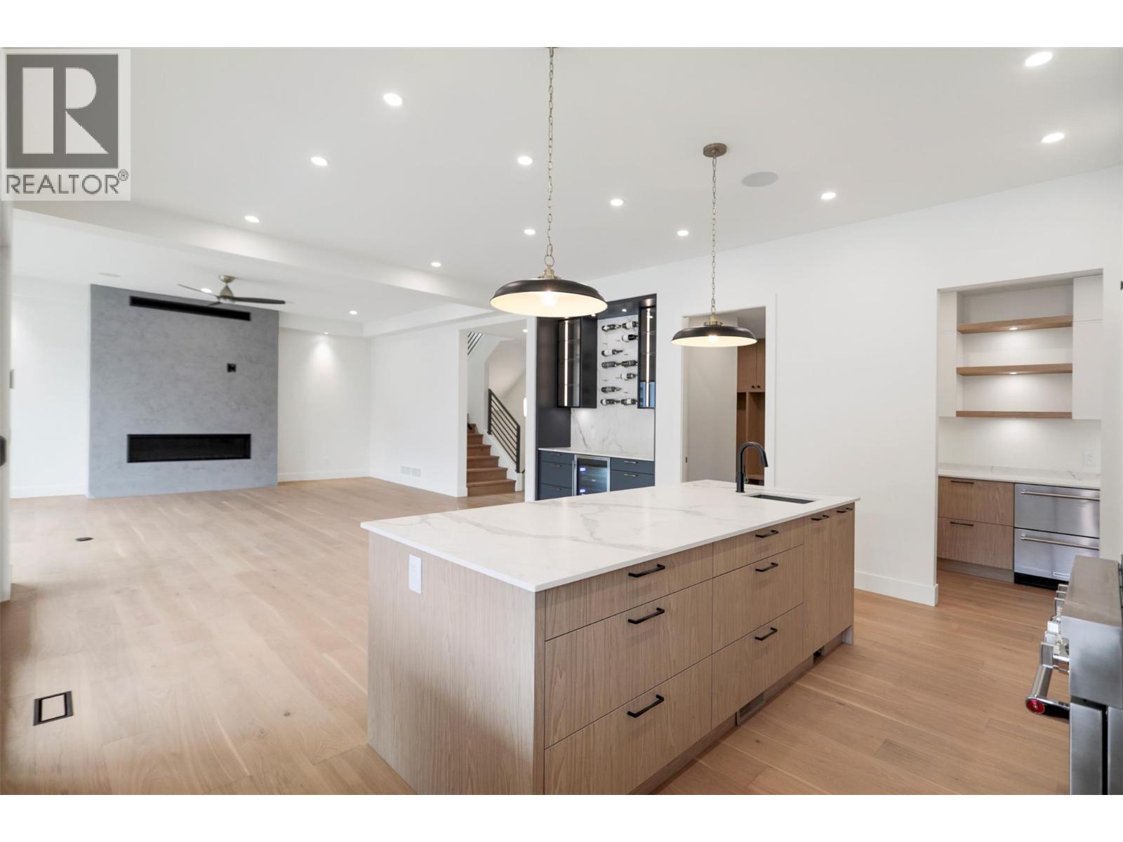5533 Foothill Court, Kelowna, British Columbia  V1W 0C4 - Photo 14 - 10371715