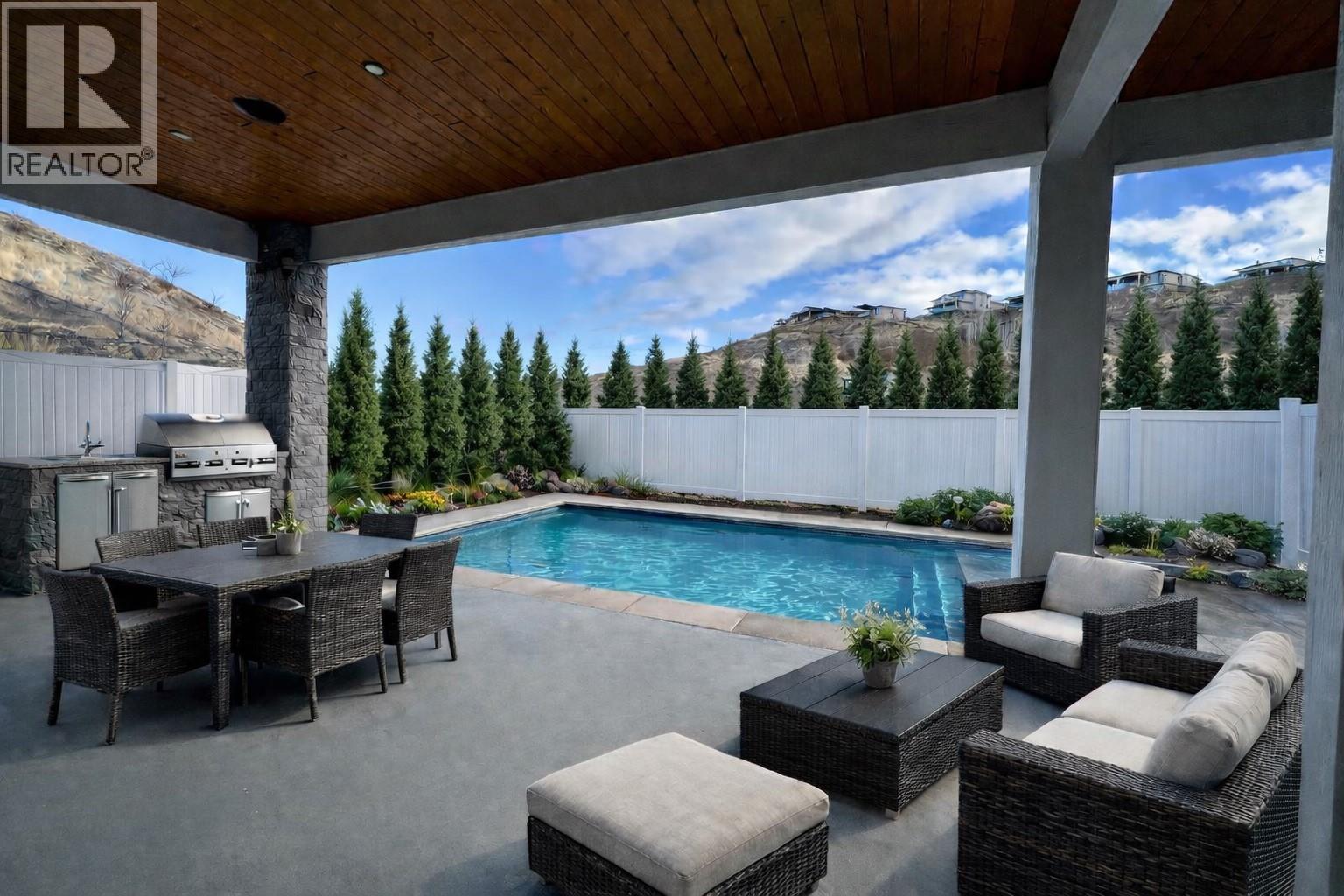 5533 Foothill Court, Kelowna, British Columbia  V1W 0C4 - Photo 46 - 10371715