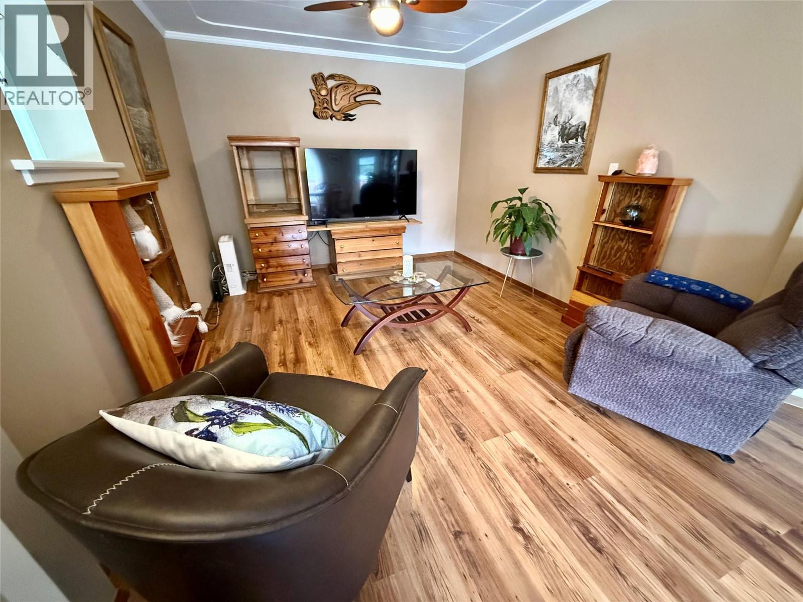 1094 Wanjoff Road, Robson, British Columbia  V0G 1X0 - Photo 15 - 10371827