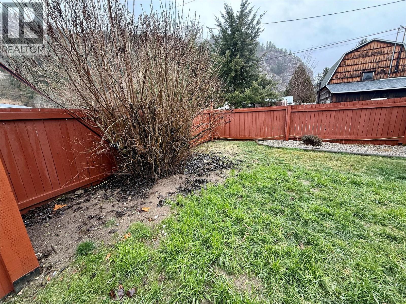 1094 Wanjoff Road, Robson, British Columbia  V0G 1X0 - Photo 30 - 10371827