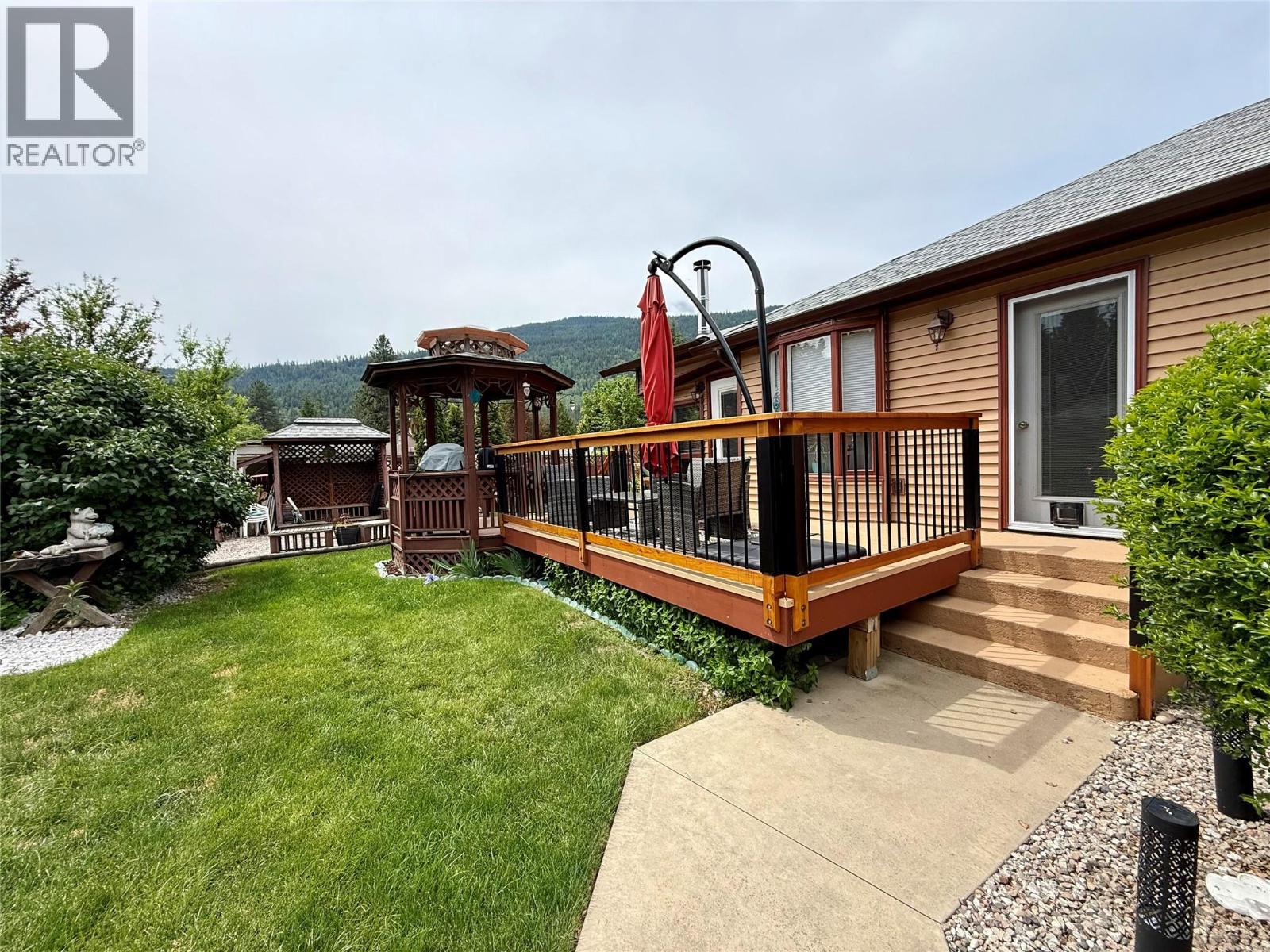 1094 Wanjoff Road, Robson, British Columbia  V0G 1X0 - Photo 44 - 10371827