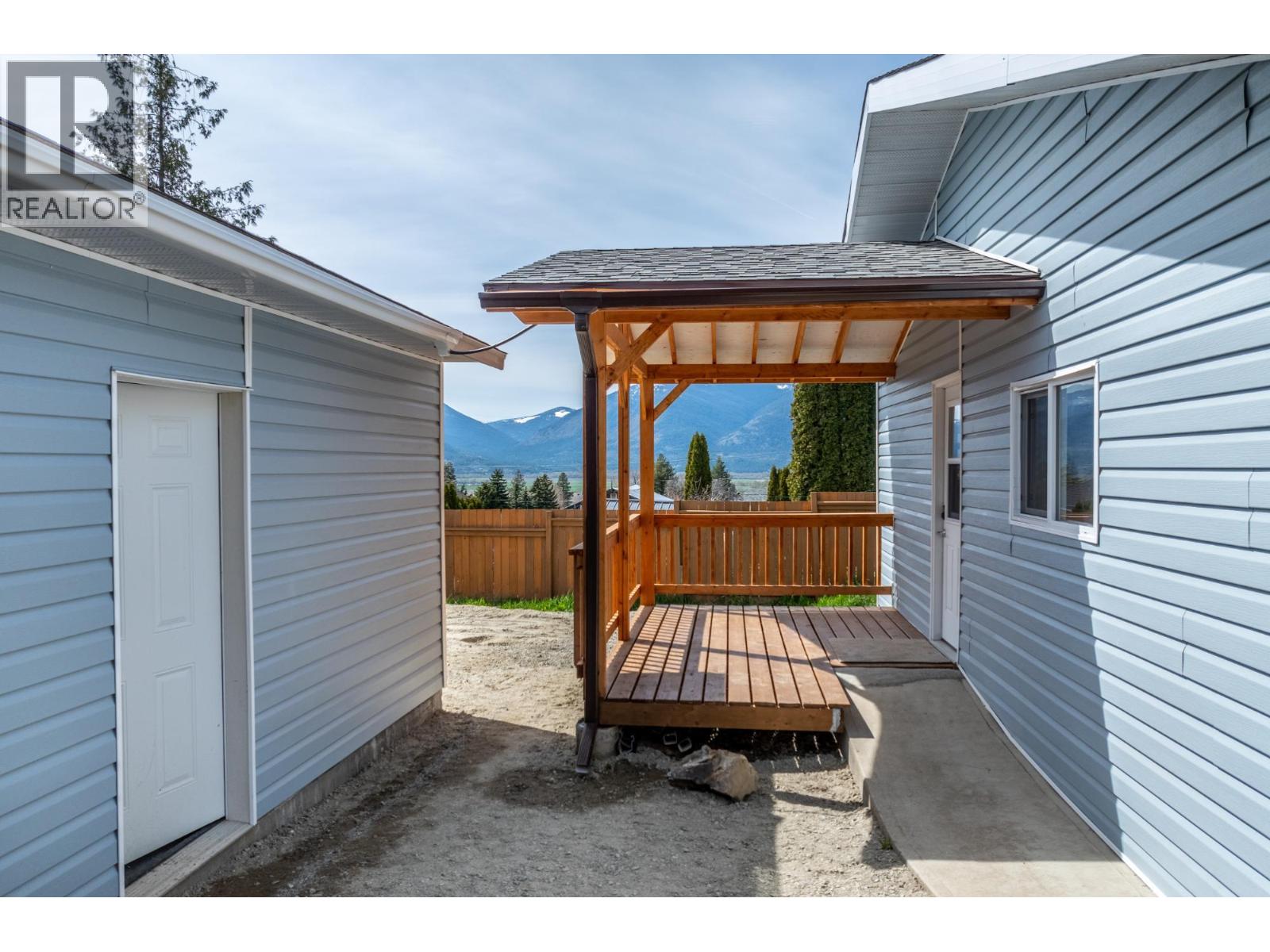 919 Regina Street, Creston, British Columbia  V0B 1G4 - Photo 29 - 10372049