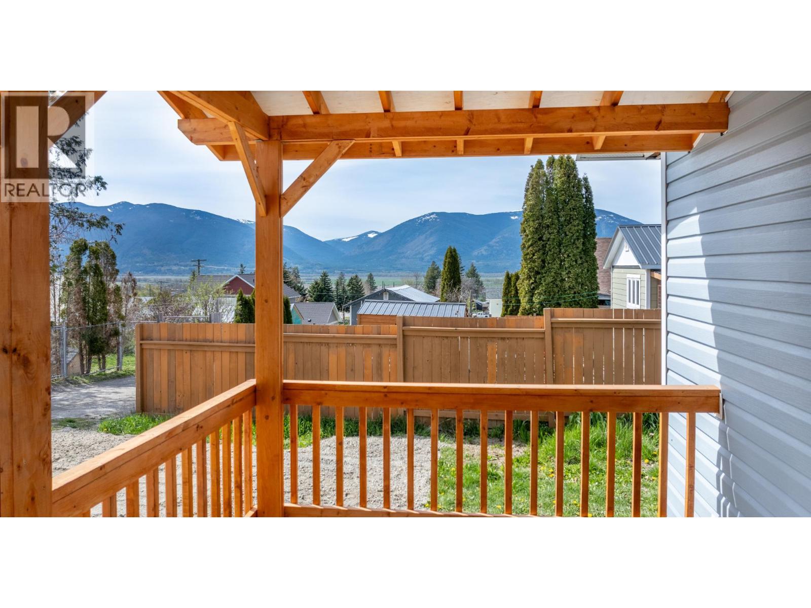 919 Regina Street, Creston, British Columbia  V0B 1G4 - Photo 30 - 10372049