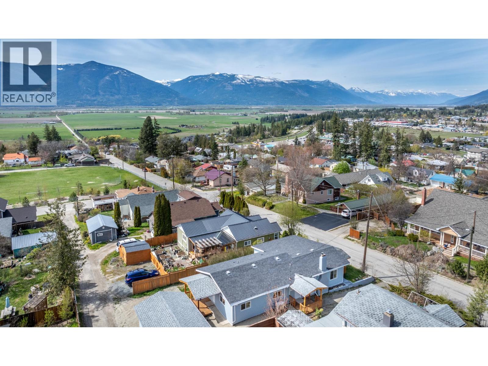 919 Regina Street, Creston, British Columbia  V0B 1G4 - Photo 34 - 10372049