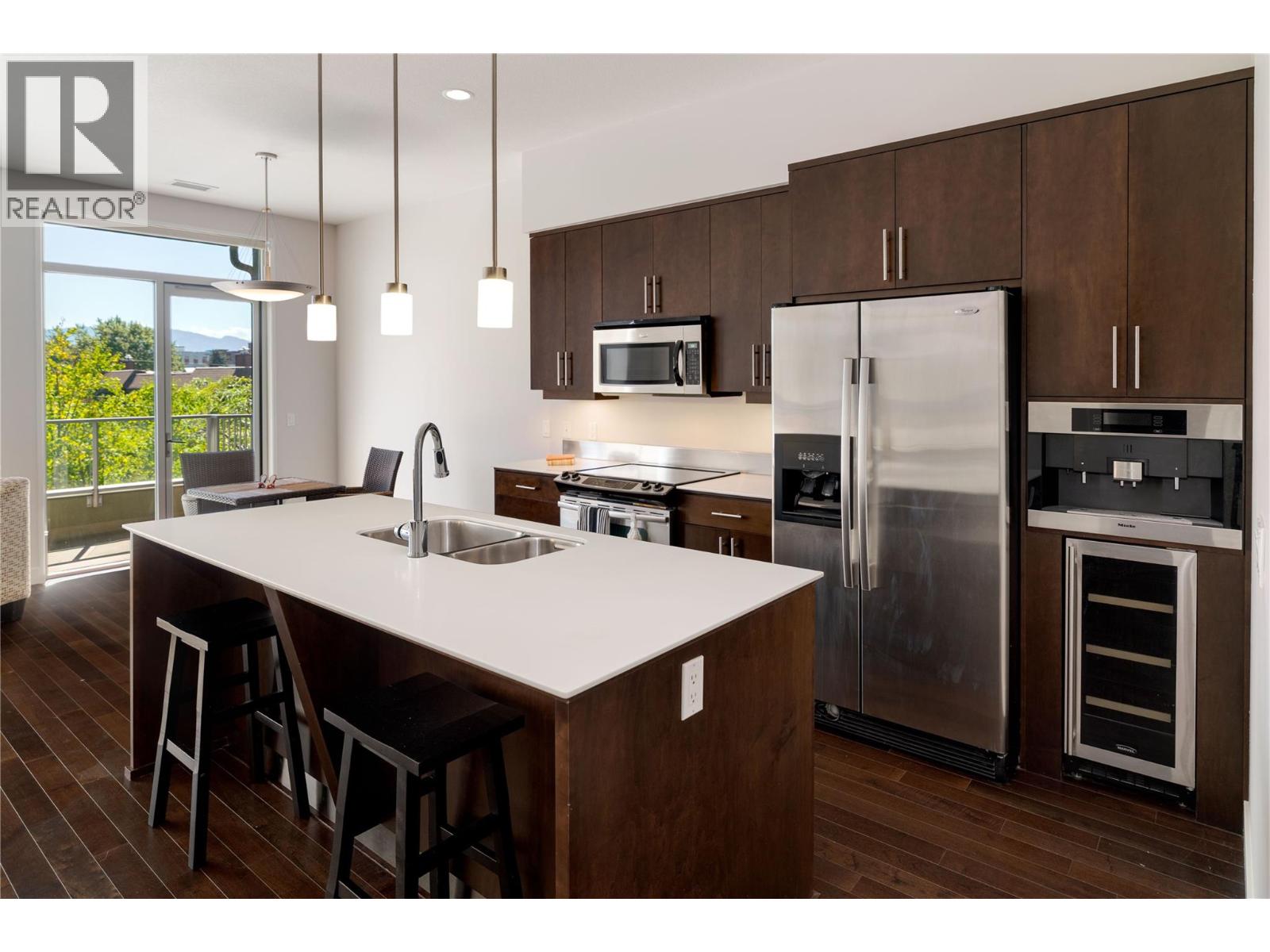 1495 Graham Street Unit# 304, Kelowna, British Columbia  V1Y 3B2 - Photo 2 - 10372055