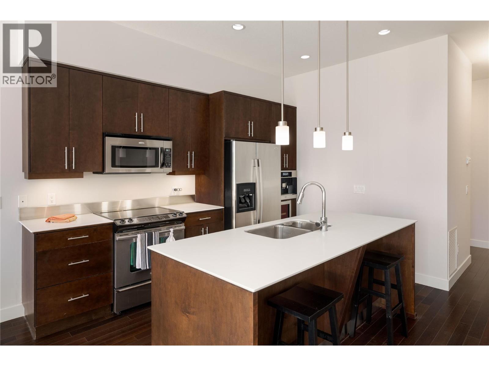 1495 Graham Street Unit# 304, Kelowna, British Columbia  V1Y 3B2 - Photo 3 - 10372055