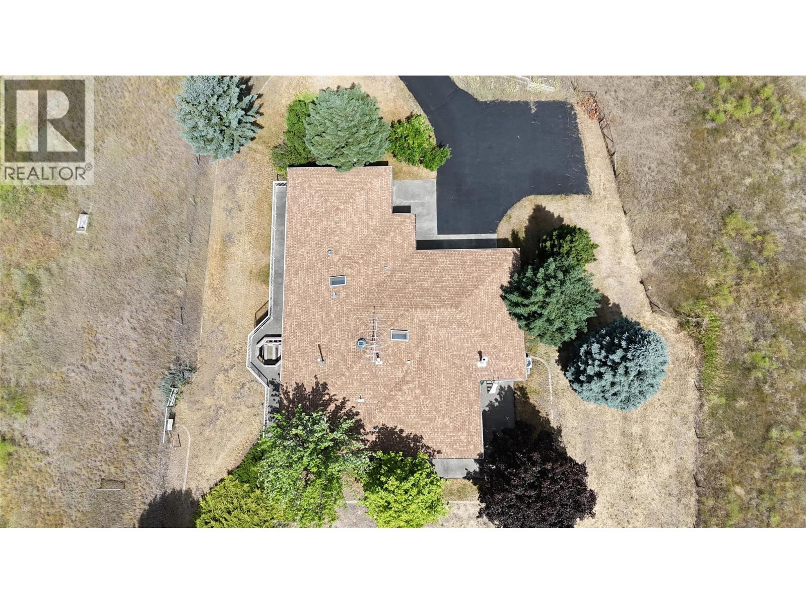 210 Winnipeg Avenue, Grand Forks, British Columbia  V0H 1H0 - Photo 6 - 10372018