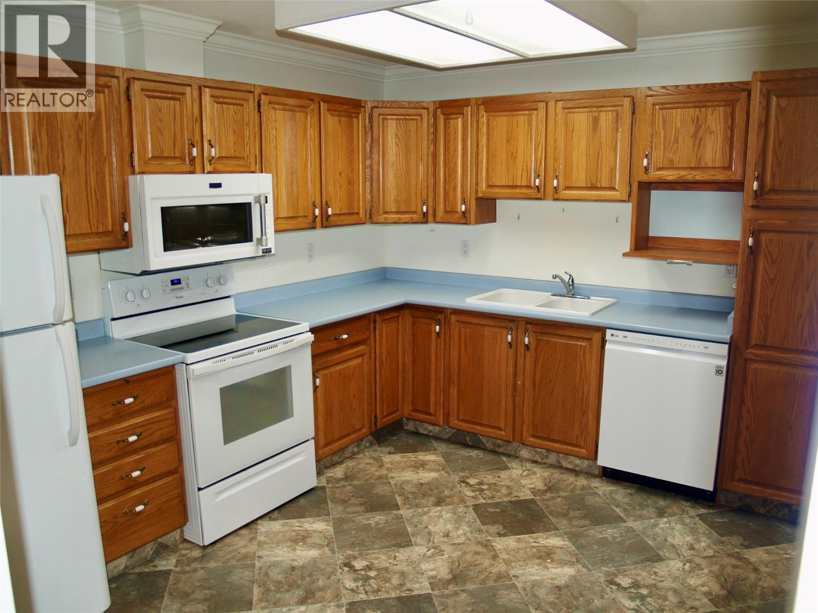 489 Highway 33 W Unit# 121, Kelowna, British Columbia  V1X 1Y2 - Photo 8 - 10371921