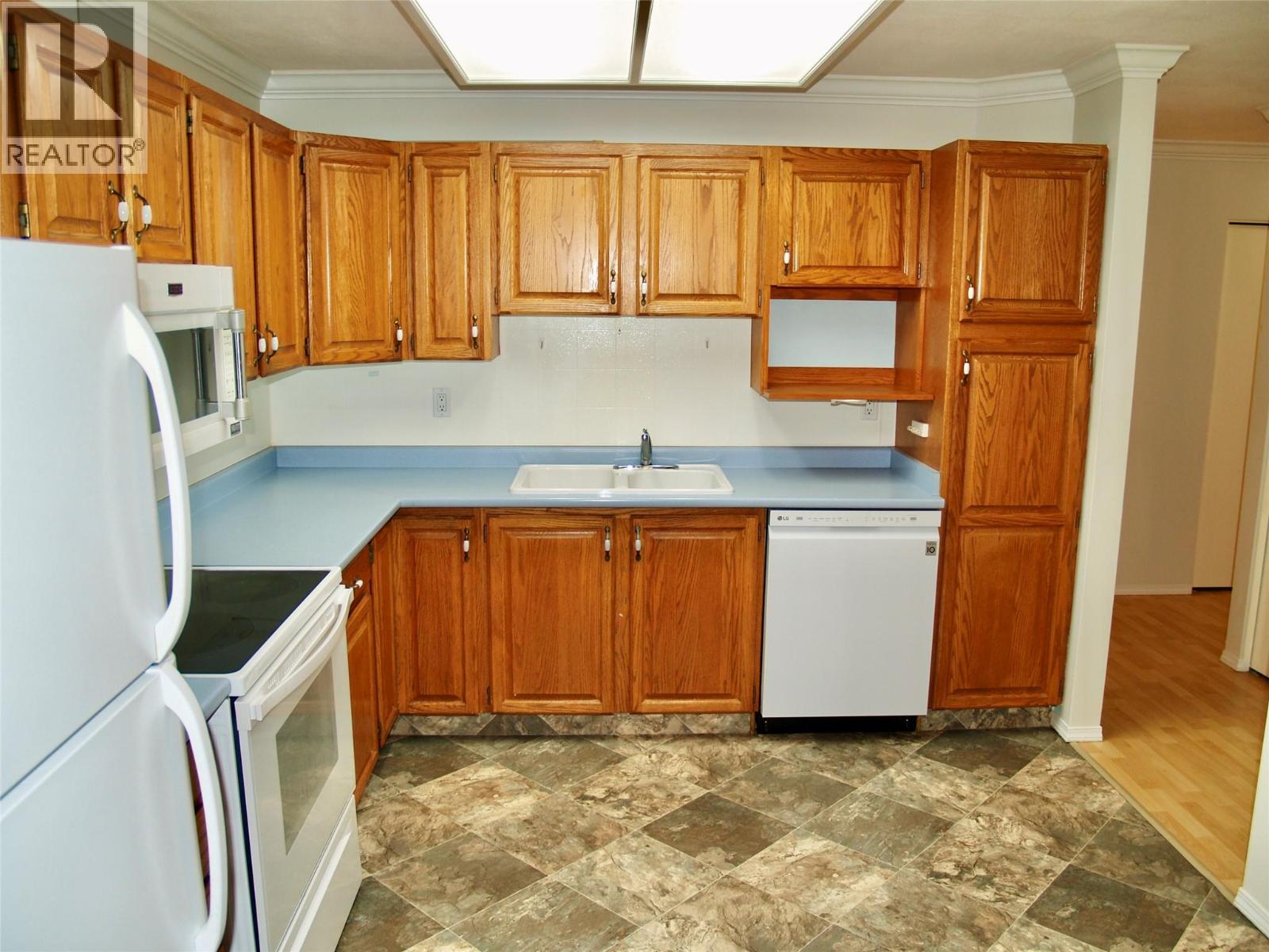 489 Highway 33 W Unit# 121, Kelowna, British Columbia  V1X 1Y2 - Photo 9 - 10371921