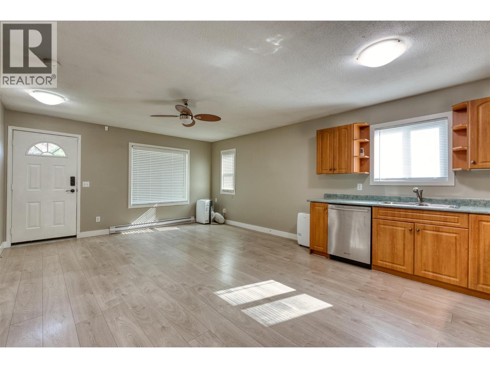 859 Lawson Avenue, Kelowna, British Columbia  V1Y 6S9 - Photo 14 - 10371942