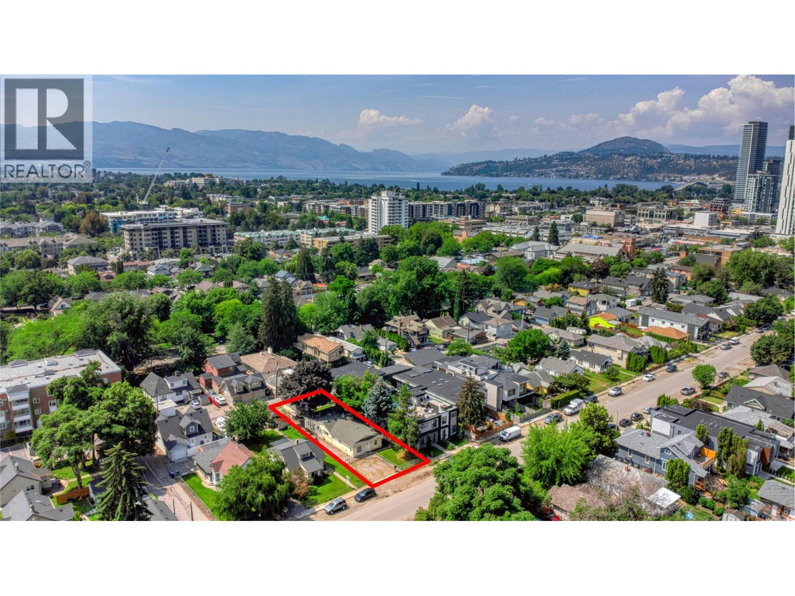 859 Lawson Avenue, Kelowna, British Columbia  V1Y 6S9 - Photo 3 - 10371942