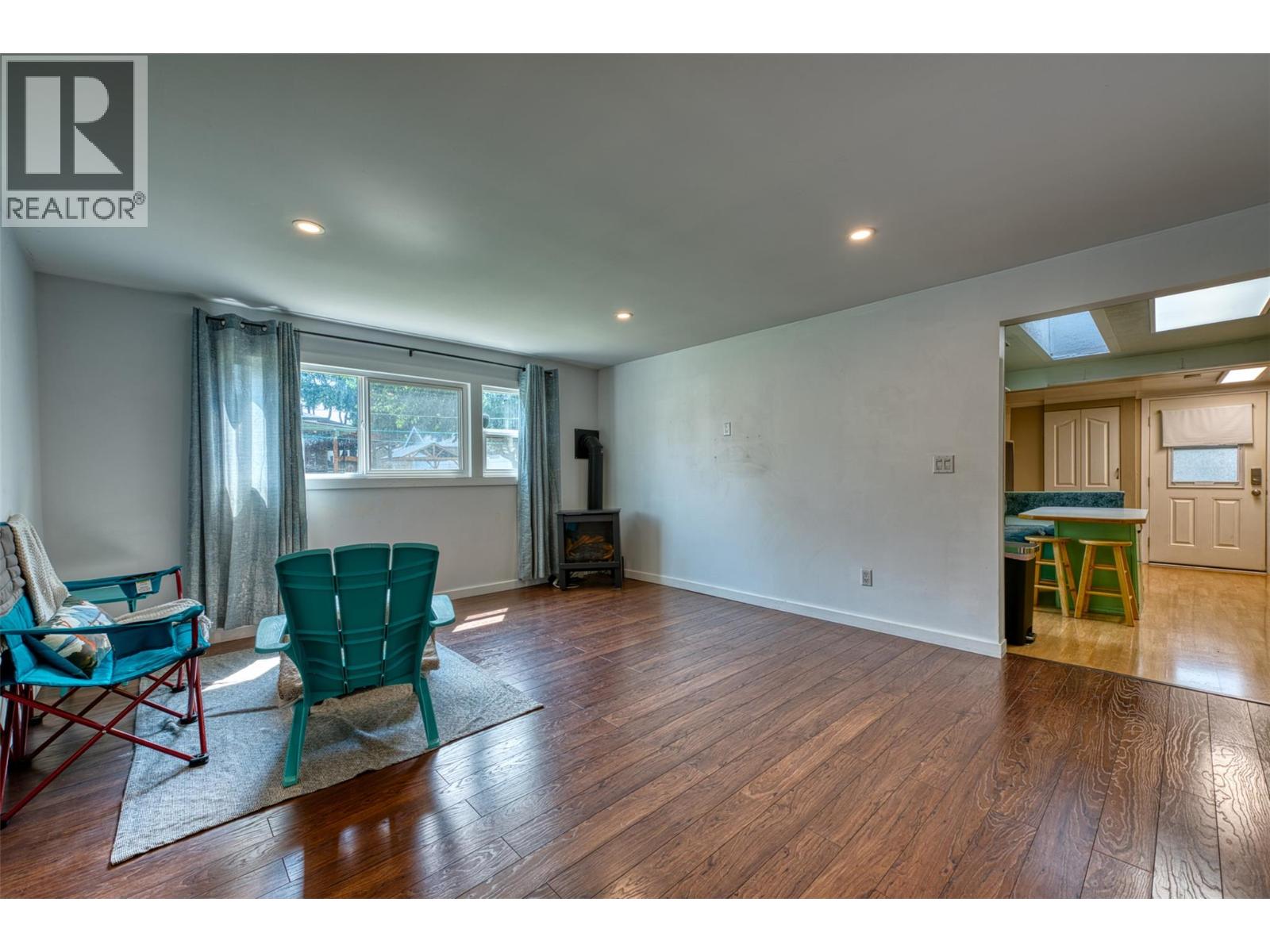 859 Lawson Avenue, Kelowna, British Columbia  V1Y 6S9 - Photo 33 - 10371942