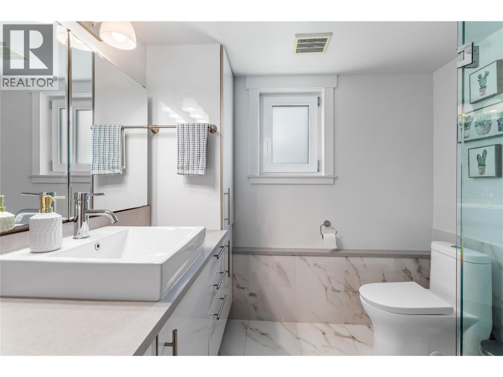5308 Law Street, Peachland, British Columbia  V0H 1X8 - Photo 36 - 10371894