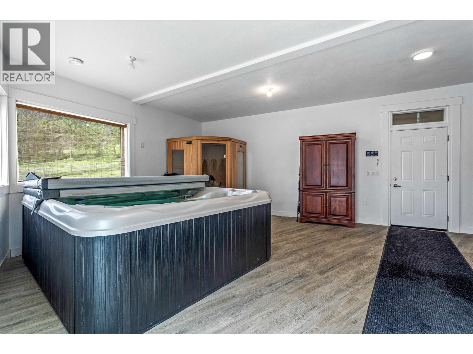 5308 Law Street, Peachland, British Columbia  V0H 1X8 - Photo 43 - 10371894