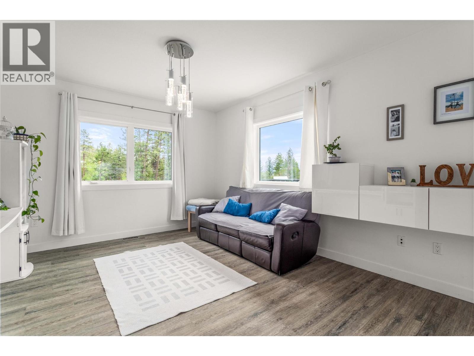 5308 Law Street, Peachland, British Columbia  V0H 1X8 - Photo 47 - 10371894