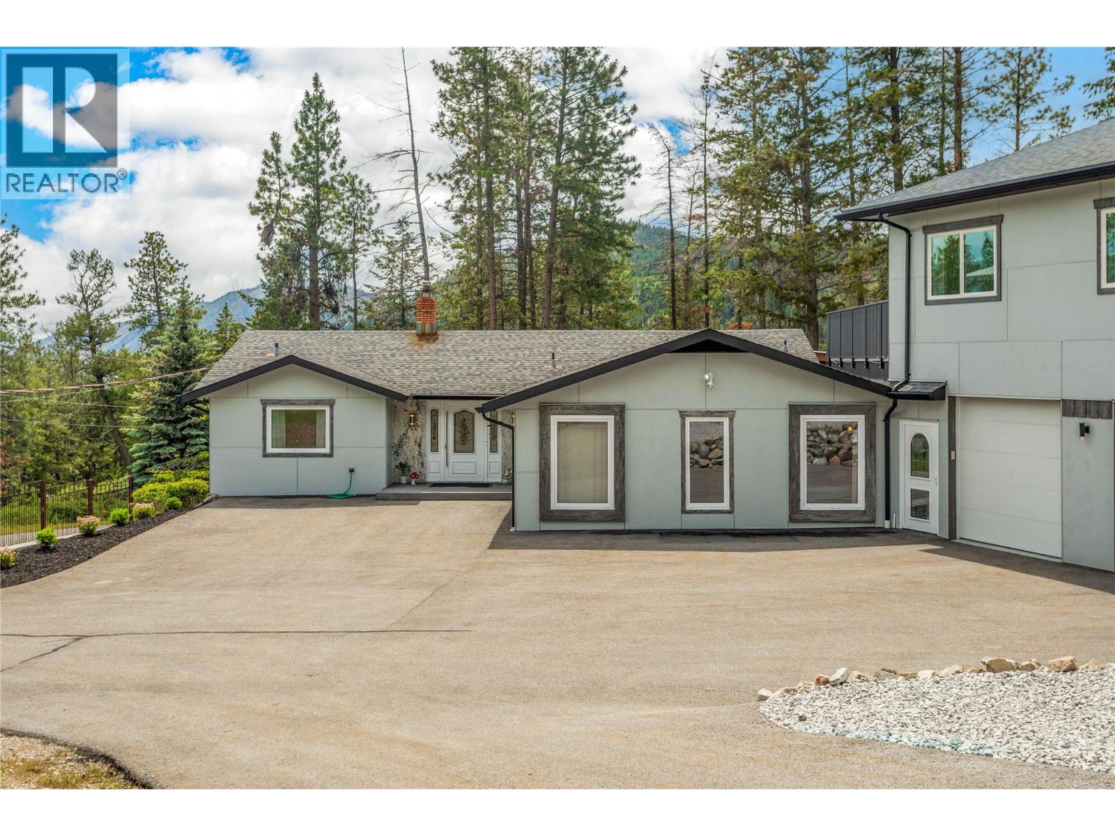 5308 Law Street, Peachland, British Columbia  V0H 1X8 - Photo 86 - 10371894