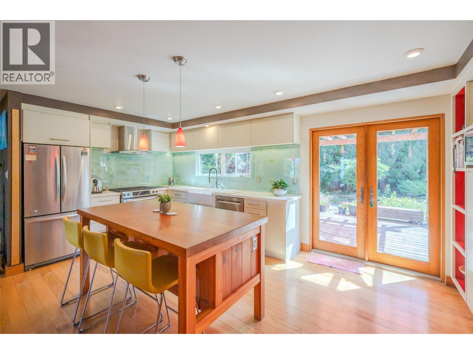 830 Three Mile Road, Penticton, British Columbia  V2A 8T7 - Photo 18 - 10371936