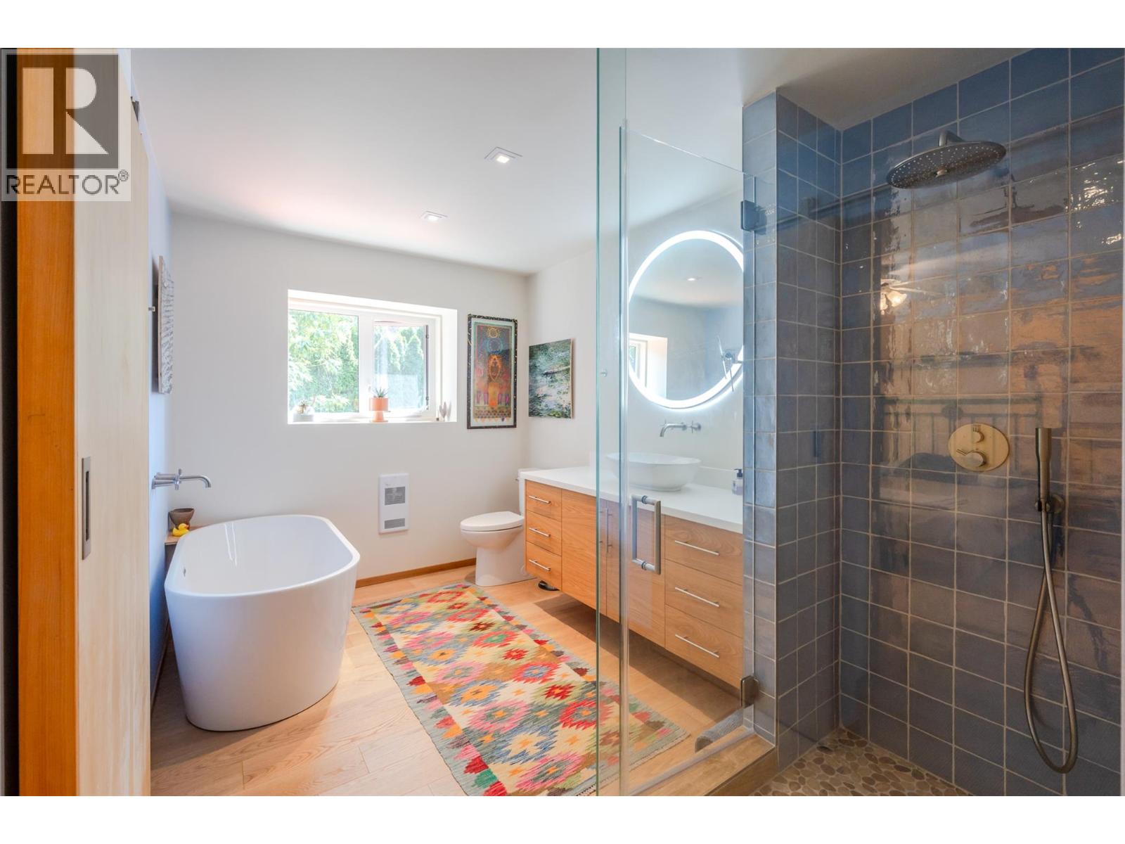 830 Three Mile Road, Penticton, British Columbia  V2A 8T7 - Photo 30 - 10371936