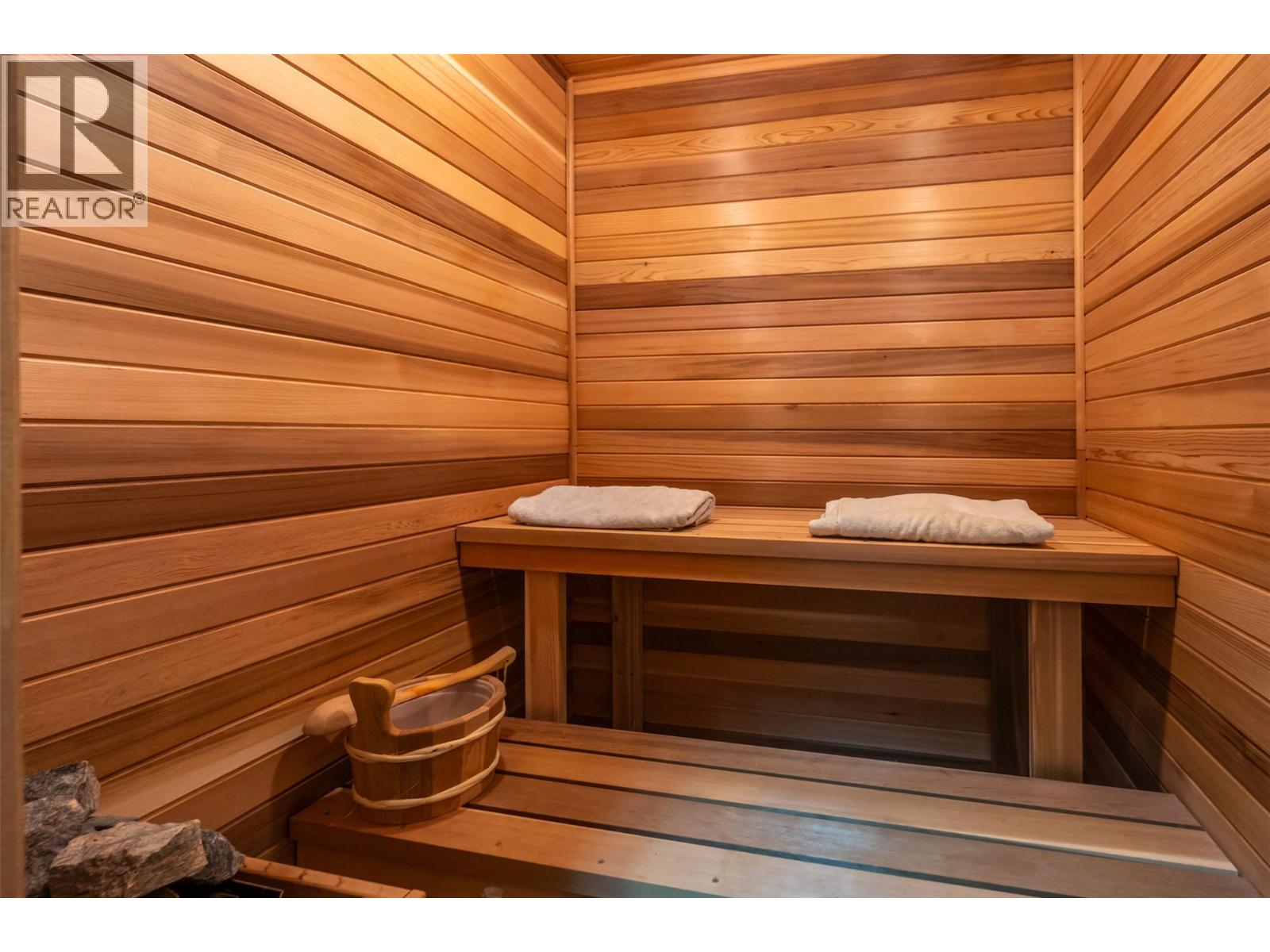 830 Three Mile Road, Penticton, British Columbia  V2A 8T7 - Photo 33 - 10371936