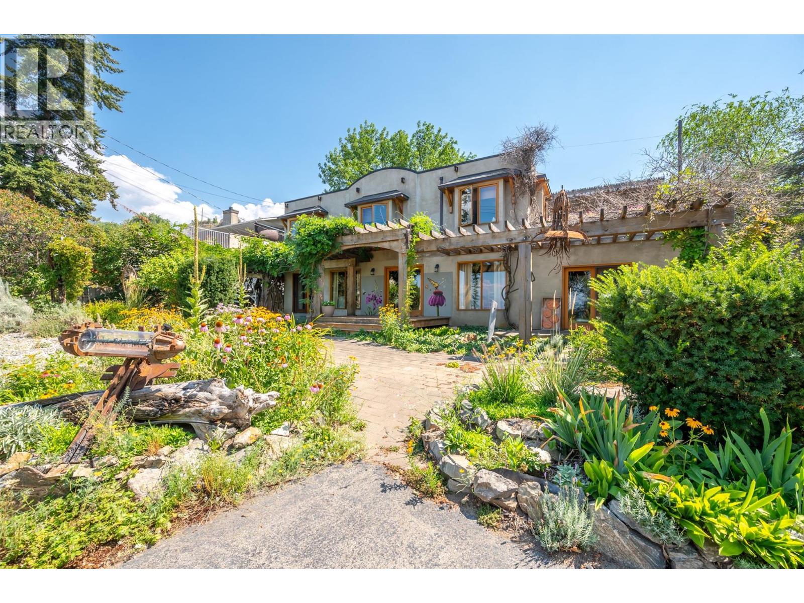 830 Three Mile Road, Penticton, British Columbia  V2A 8T7 - Photo 79 - 10371936