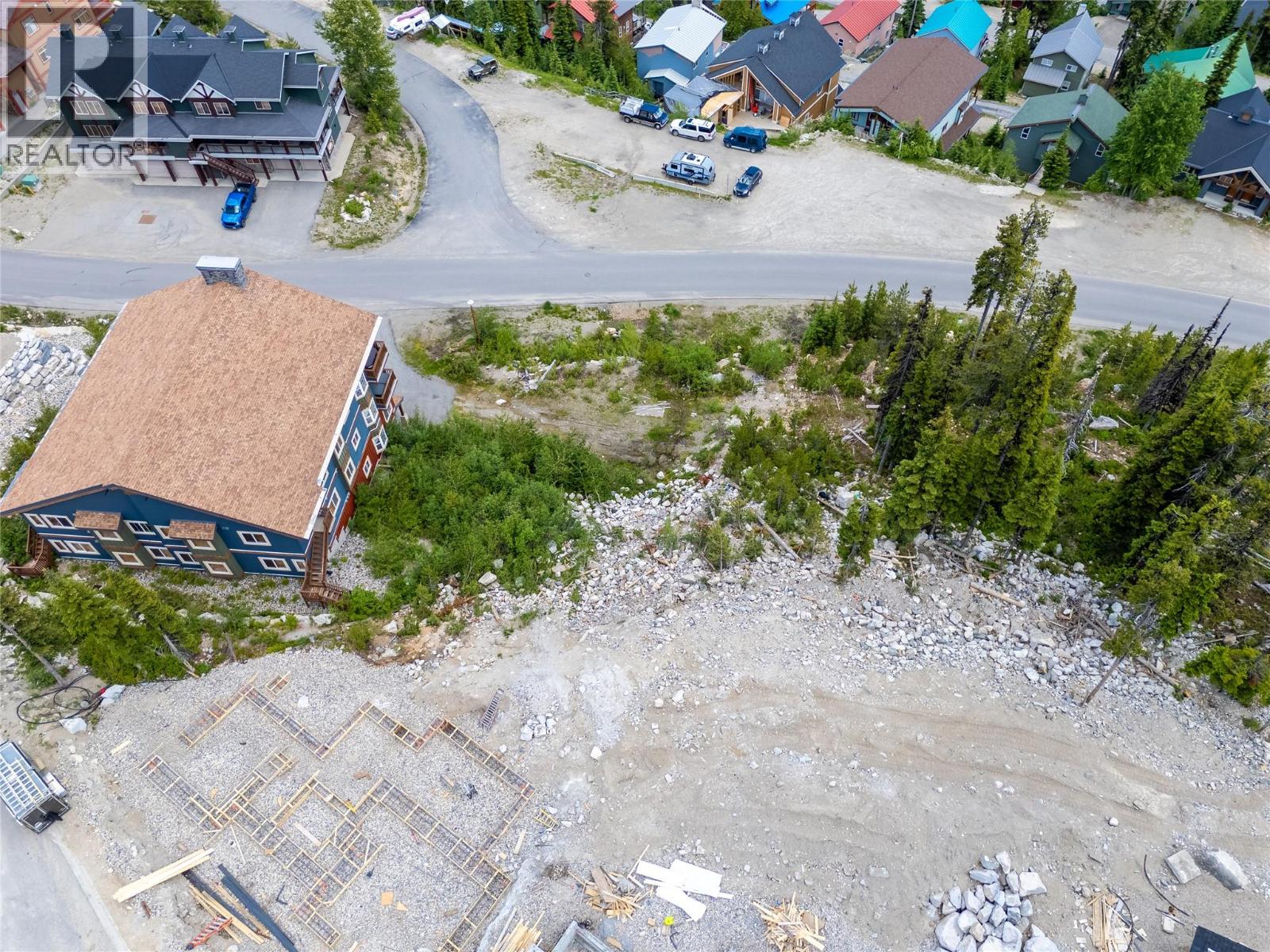5850 Snow Pines Way, Big White, British Columbia  V1P 1P3 - Photo 2 - 10372111