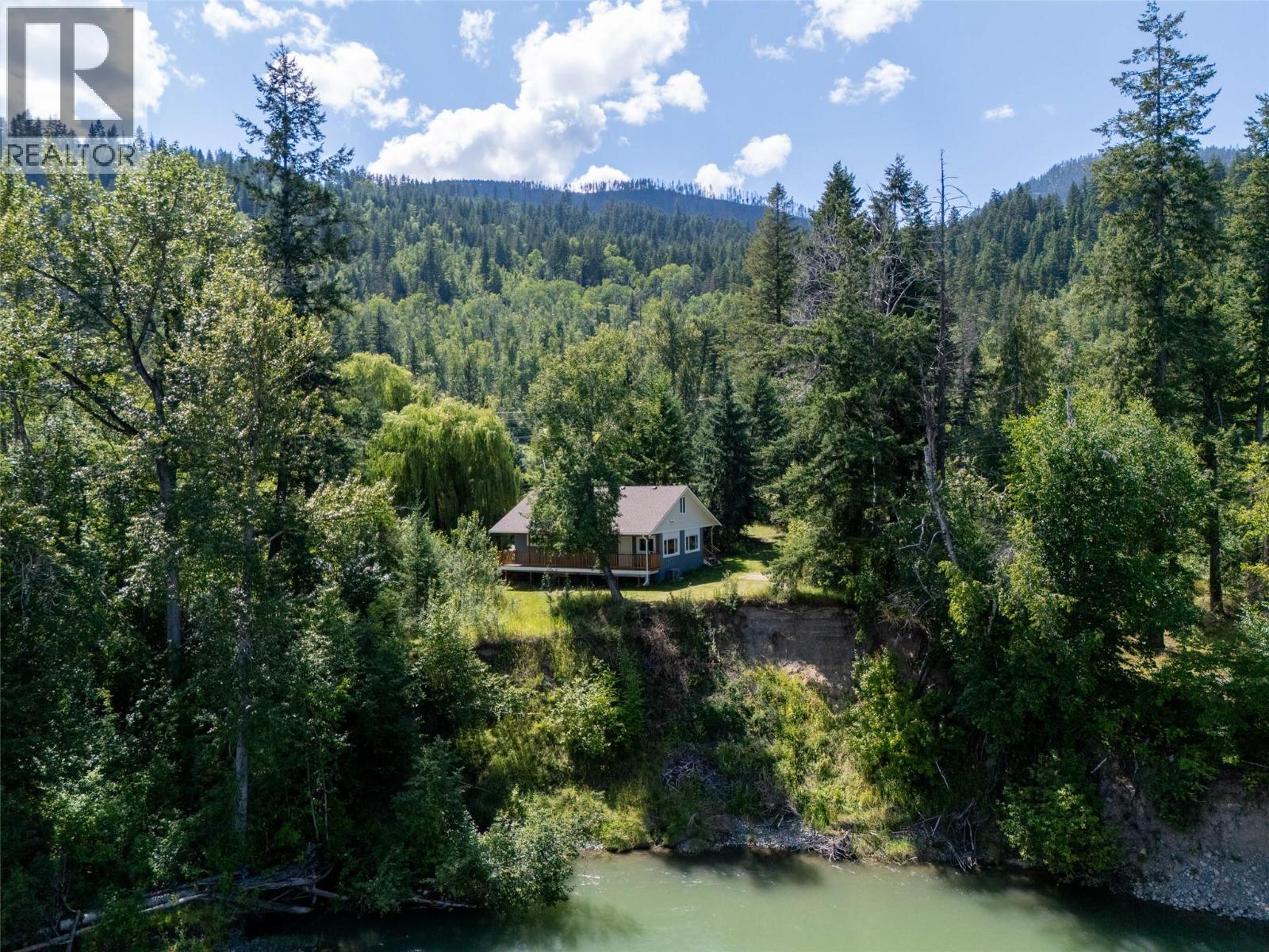 228 Webb Road, Little Fort, British Columbia  V0E 2C0 - Photo 41 - 10371912
