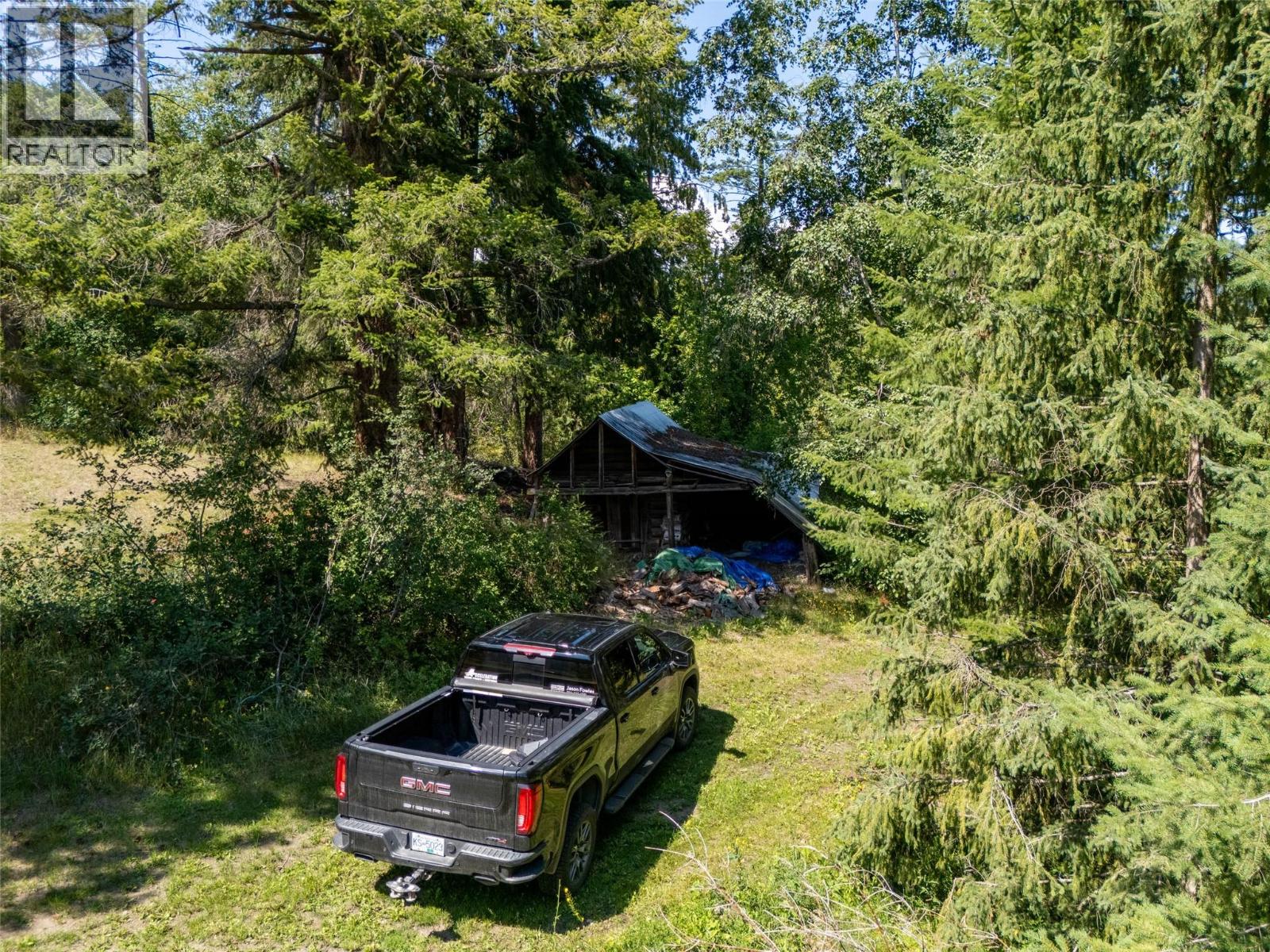228 Webb Road, Little Fort, British Columbia  V0E 2C0 - Photo 42 - 10371912